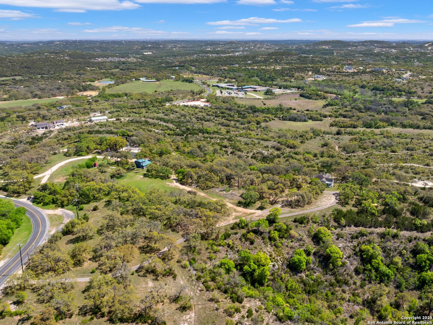 LOT 32 Toutant Beauregard