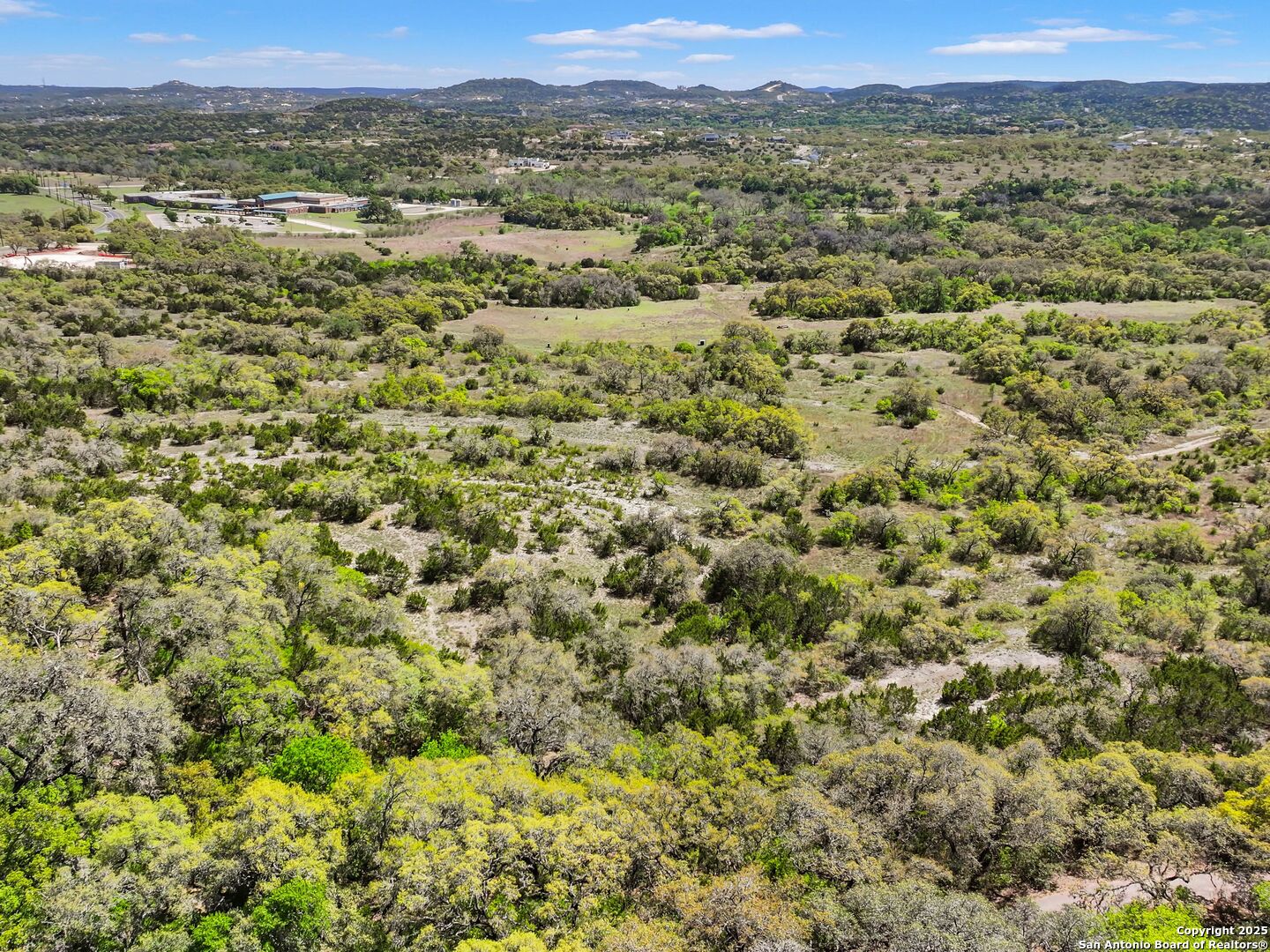 LOT 32 Toutant Beauregard