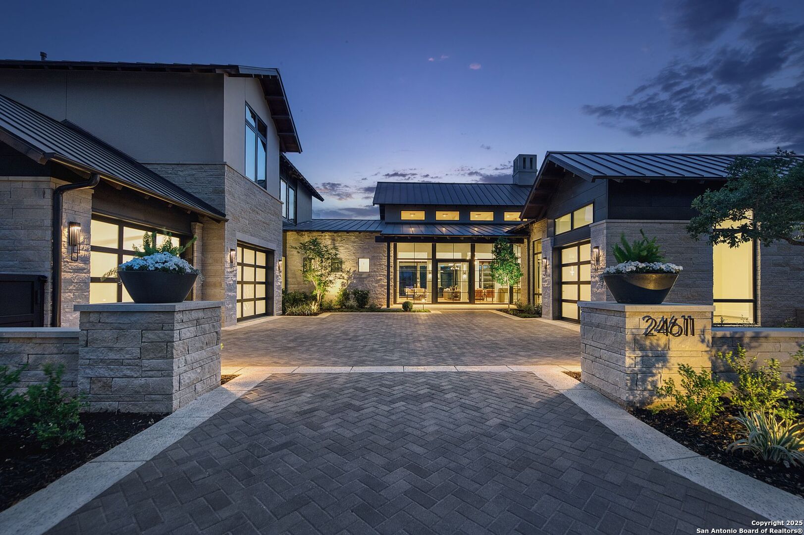 24611 Cliff Line