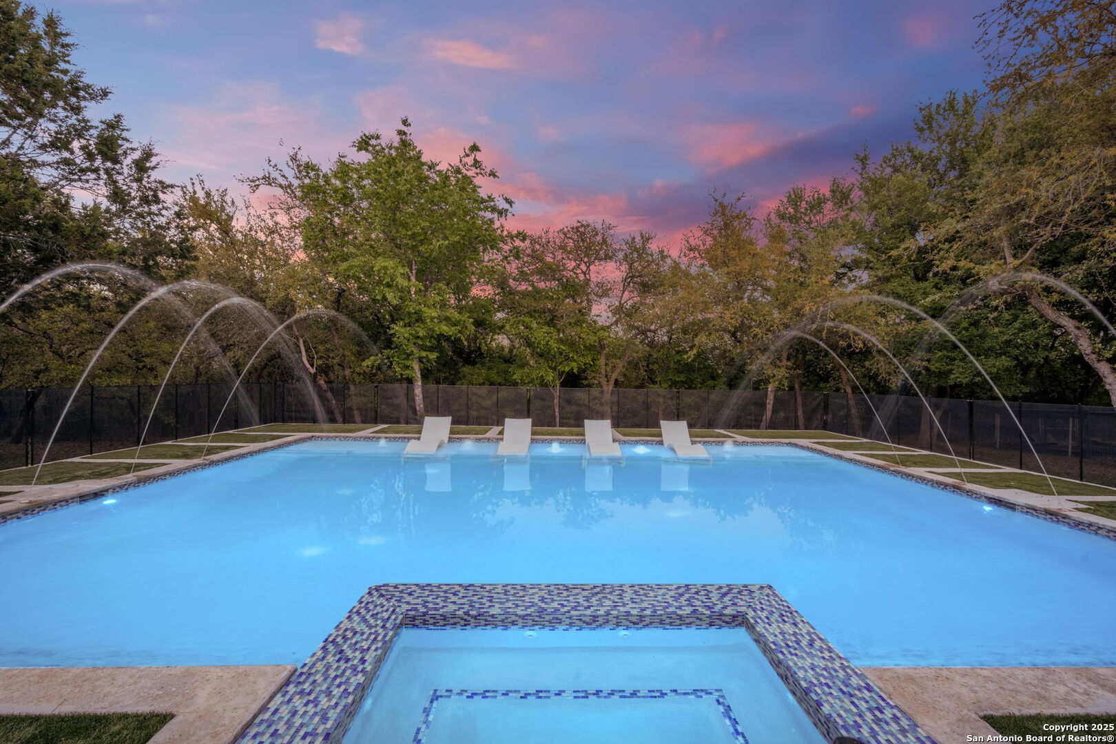 25026 Caliza Cove