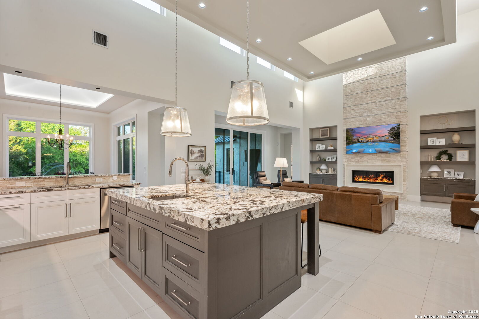 25026 Caliza Cove