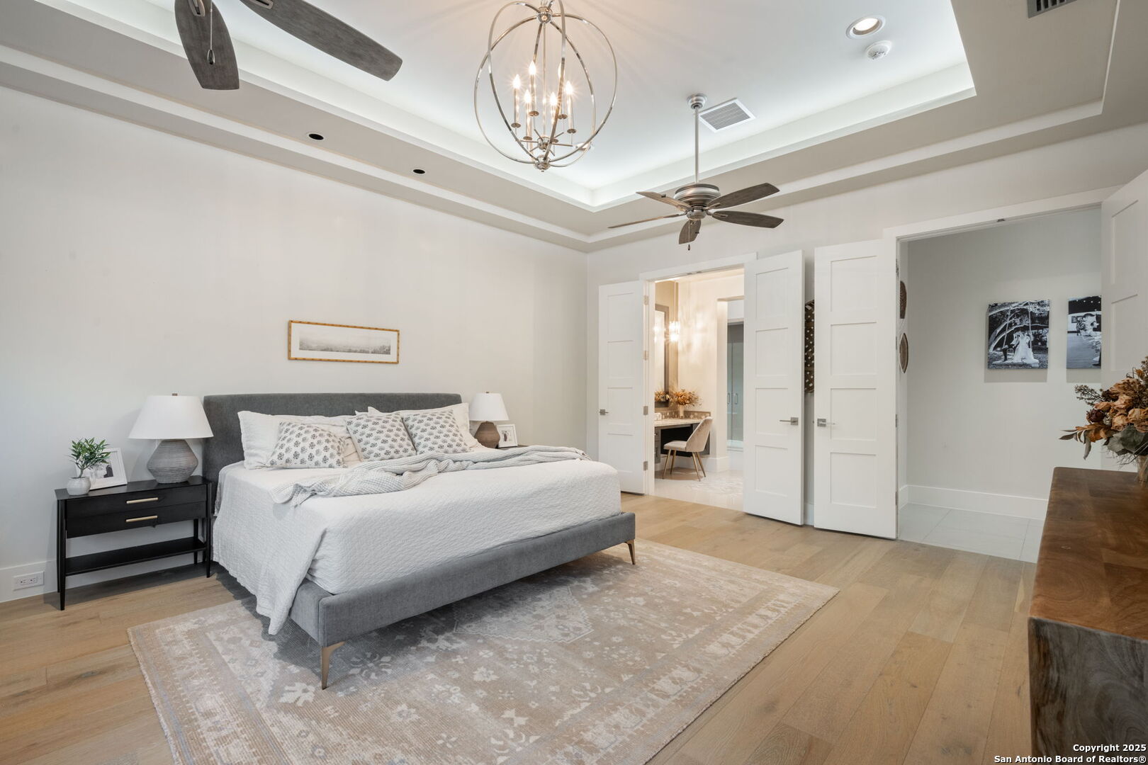 25026 Caliza Cove