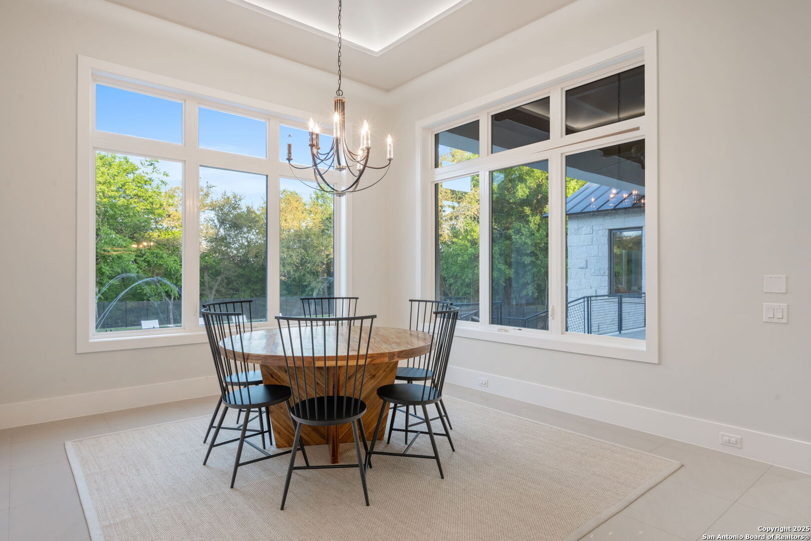 25026 Caliza Cove