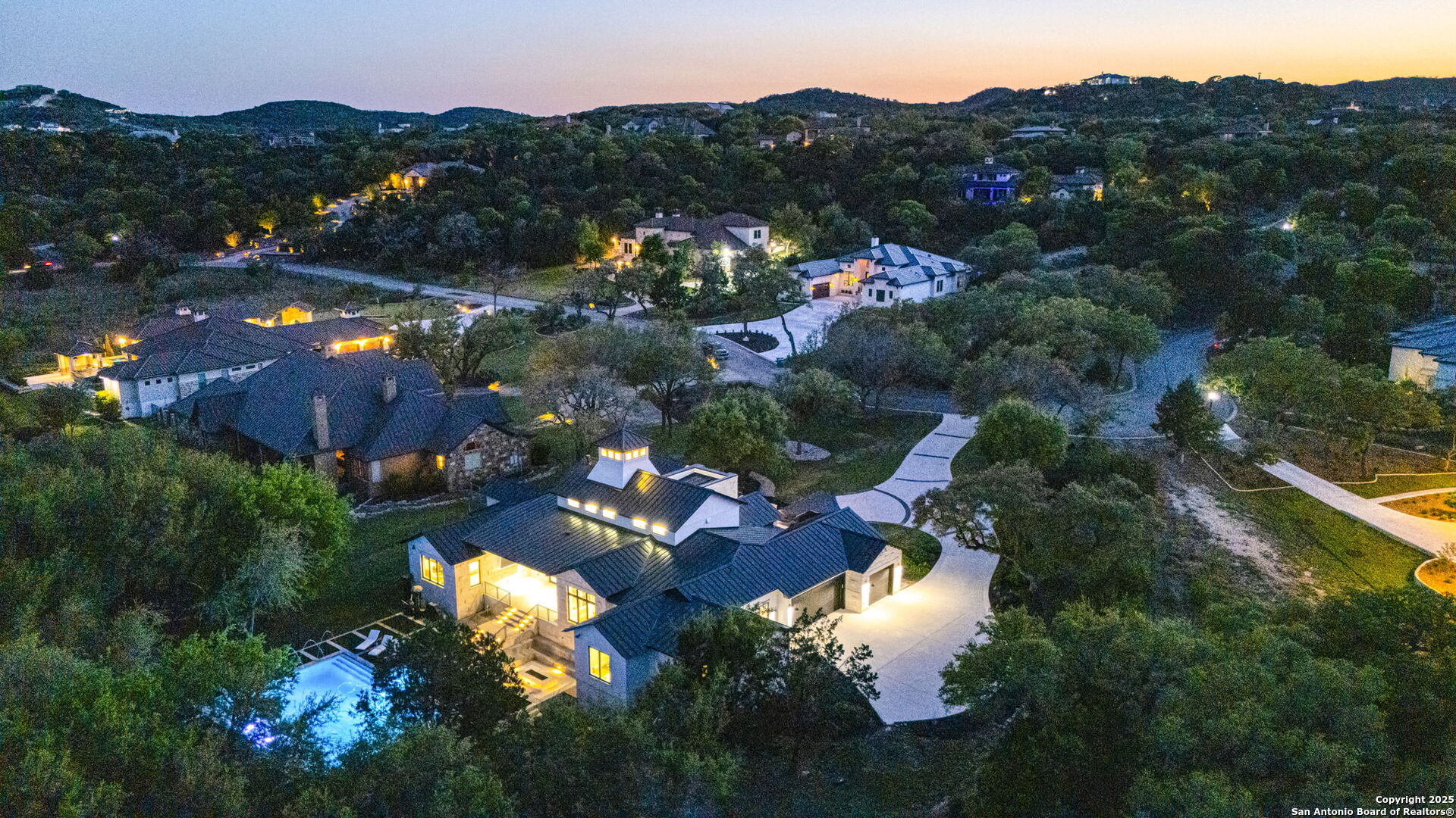 25026 Caliza Cove
