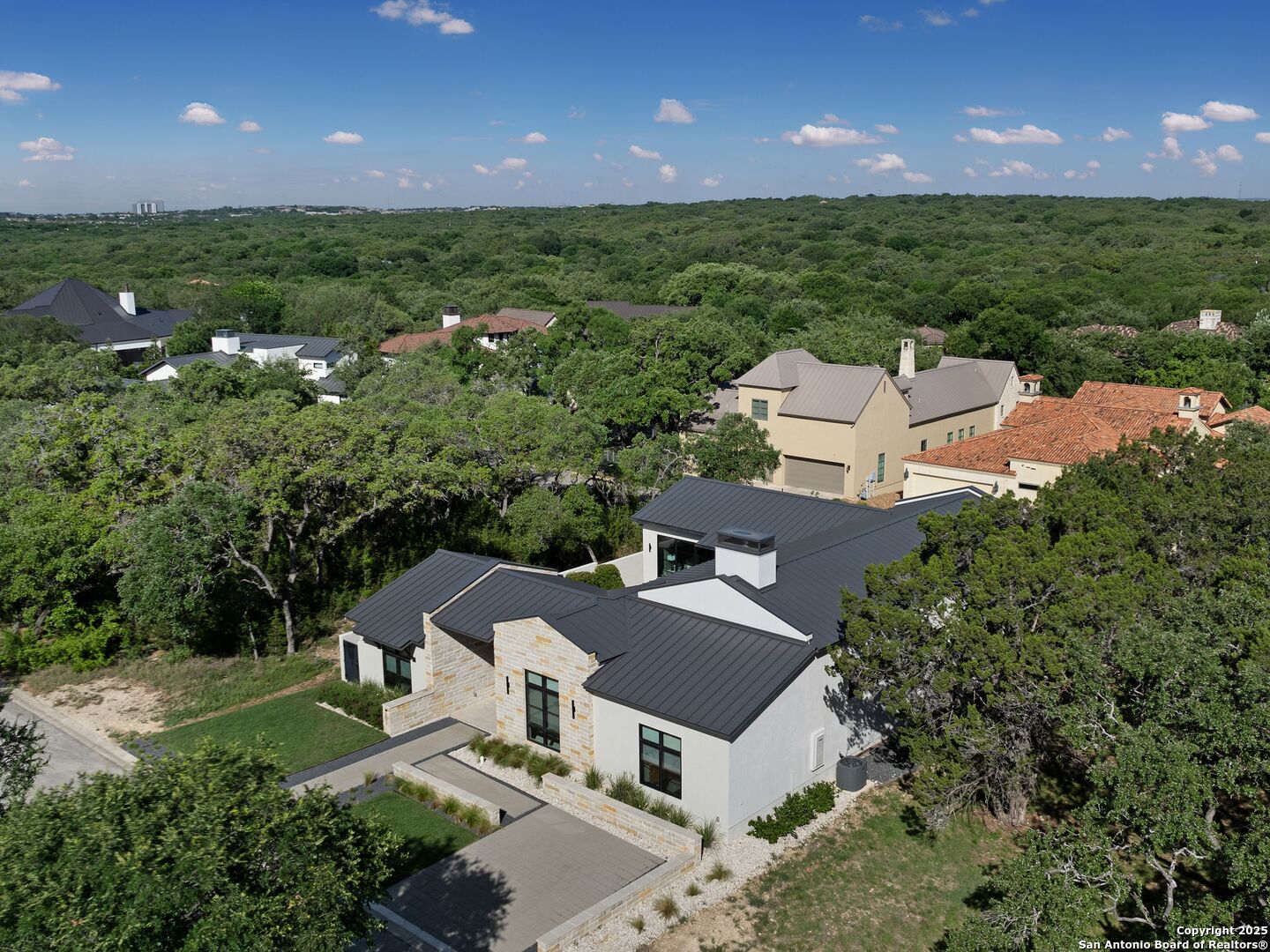 107 Manorbrook