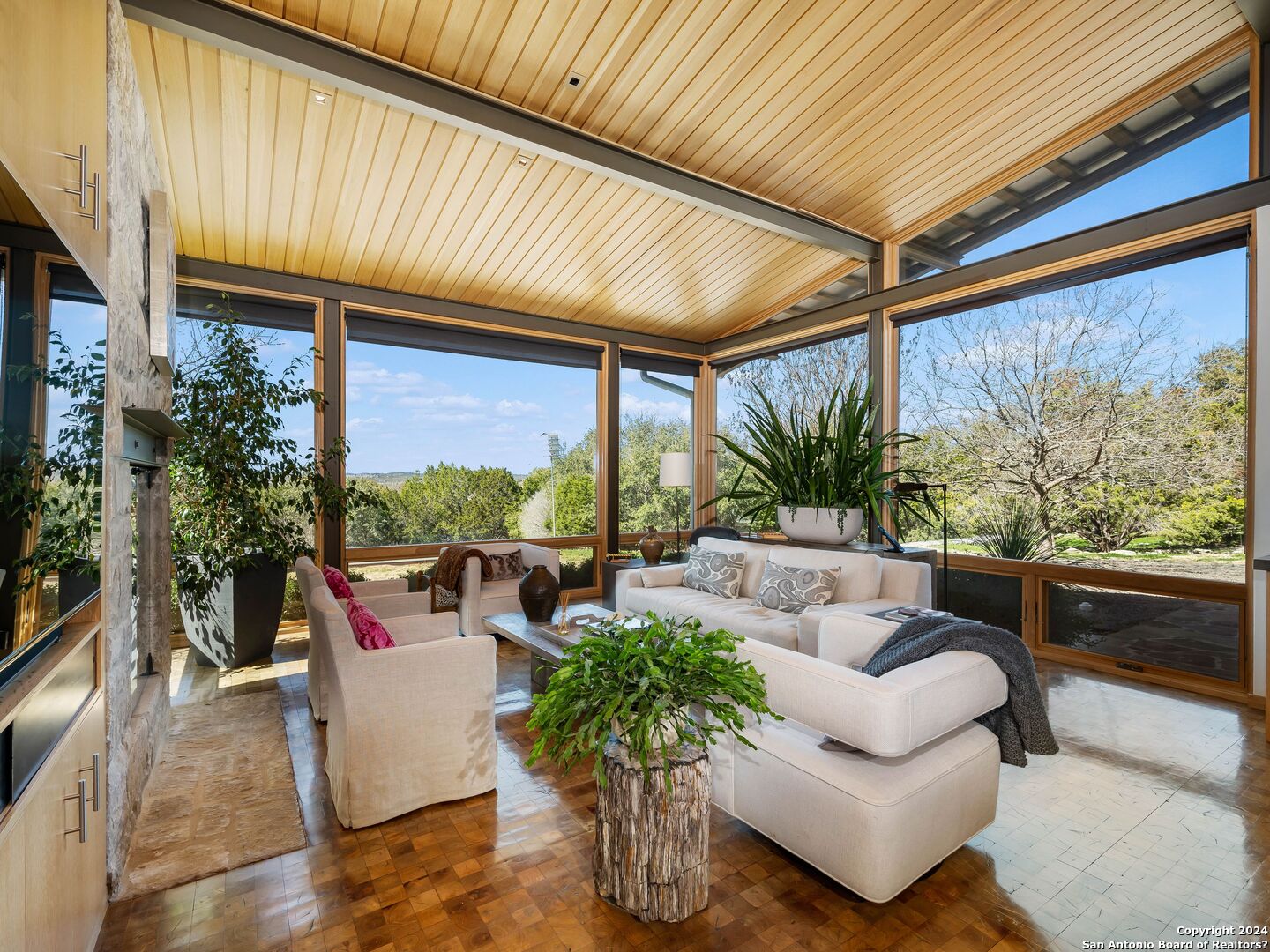 25053 Black Creek