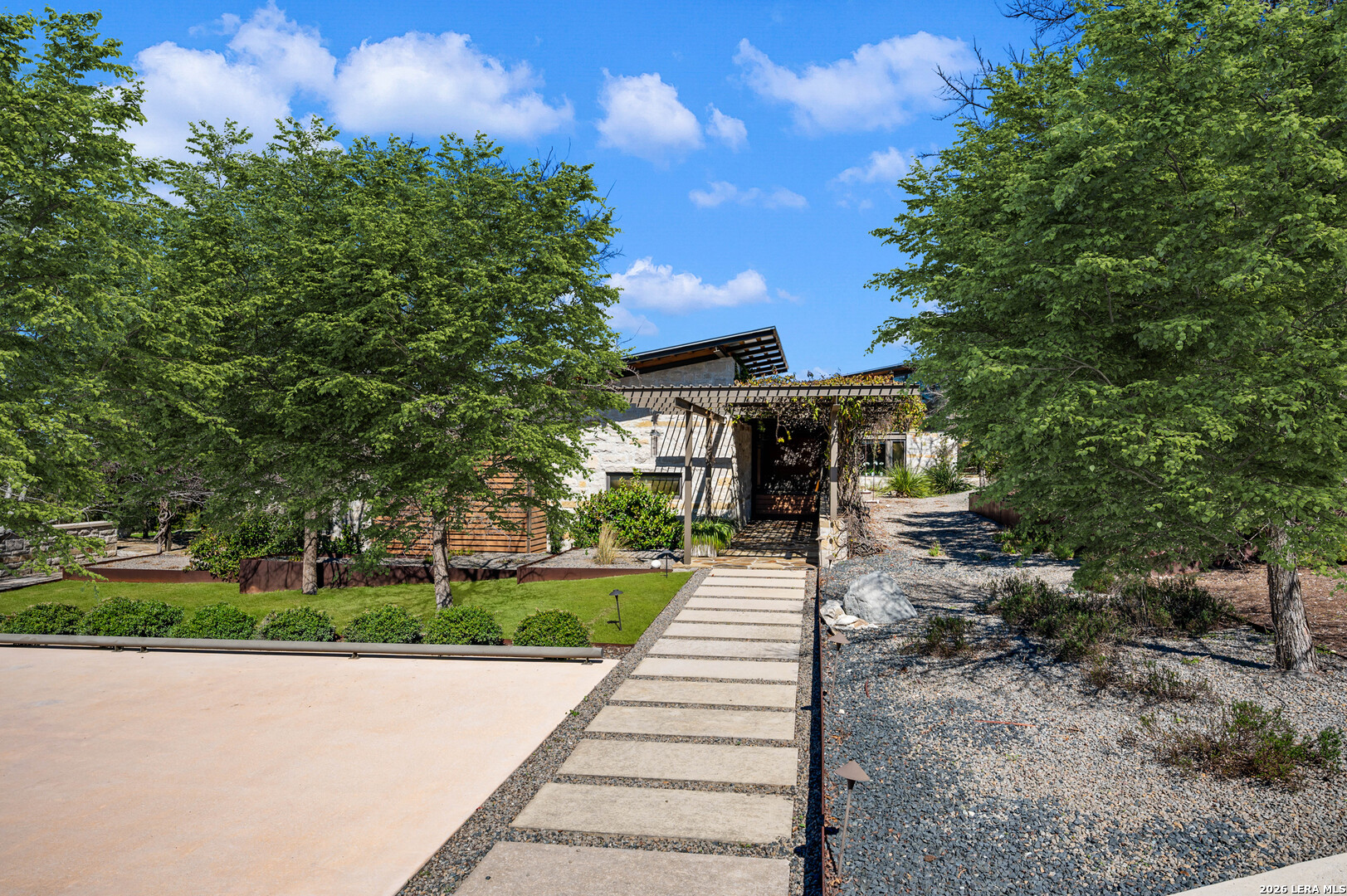 25053 Black Creek