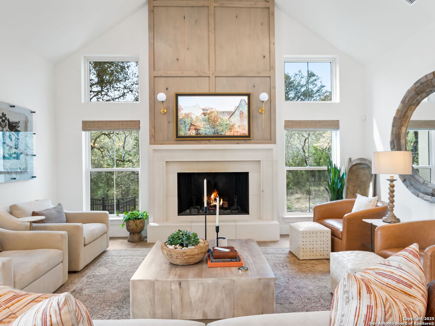 8030 Colonial Woods