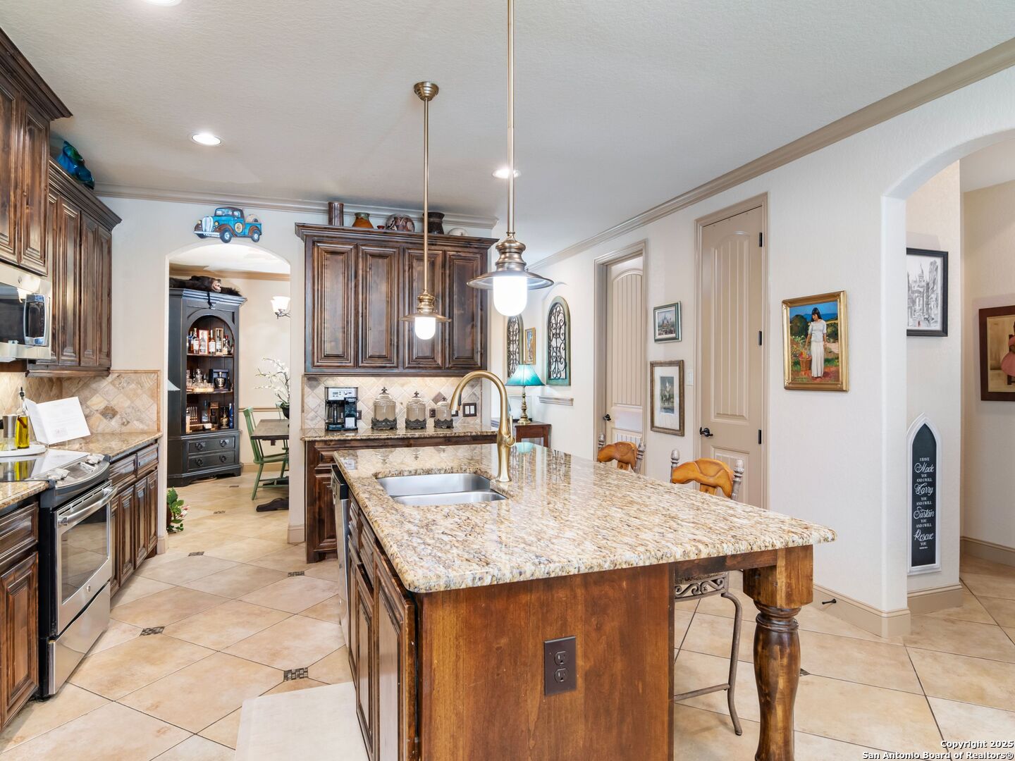 105 Retama Road