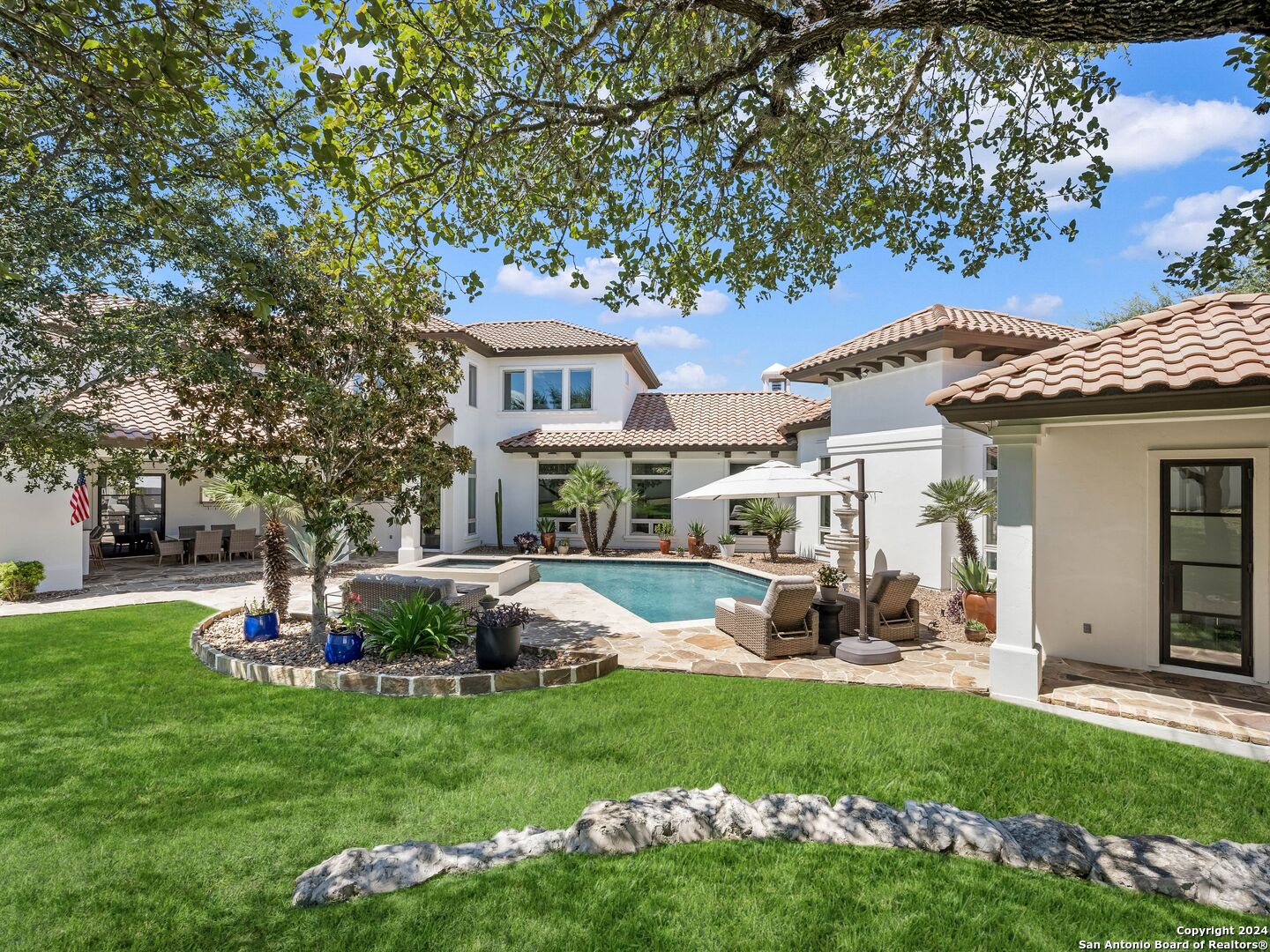 3 FLORENCE CT