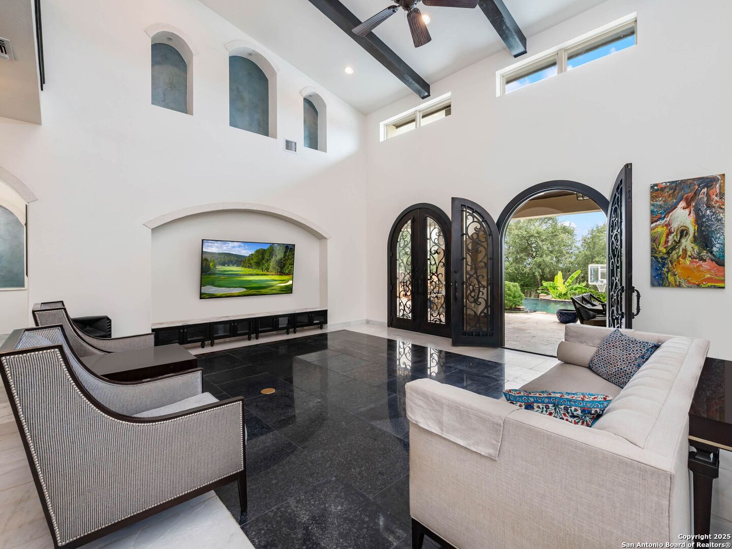 1402 Grey Flint Cove