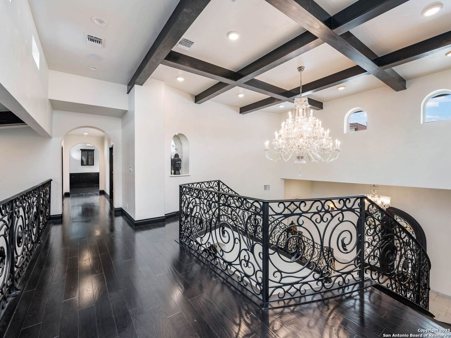 1402 Grey Flint Cove