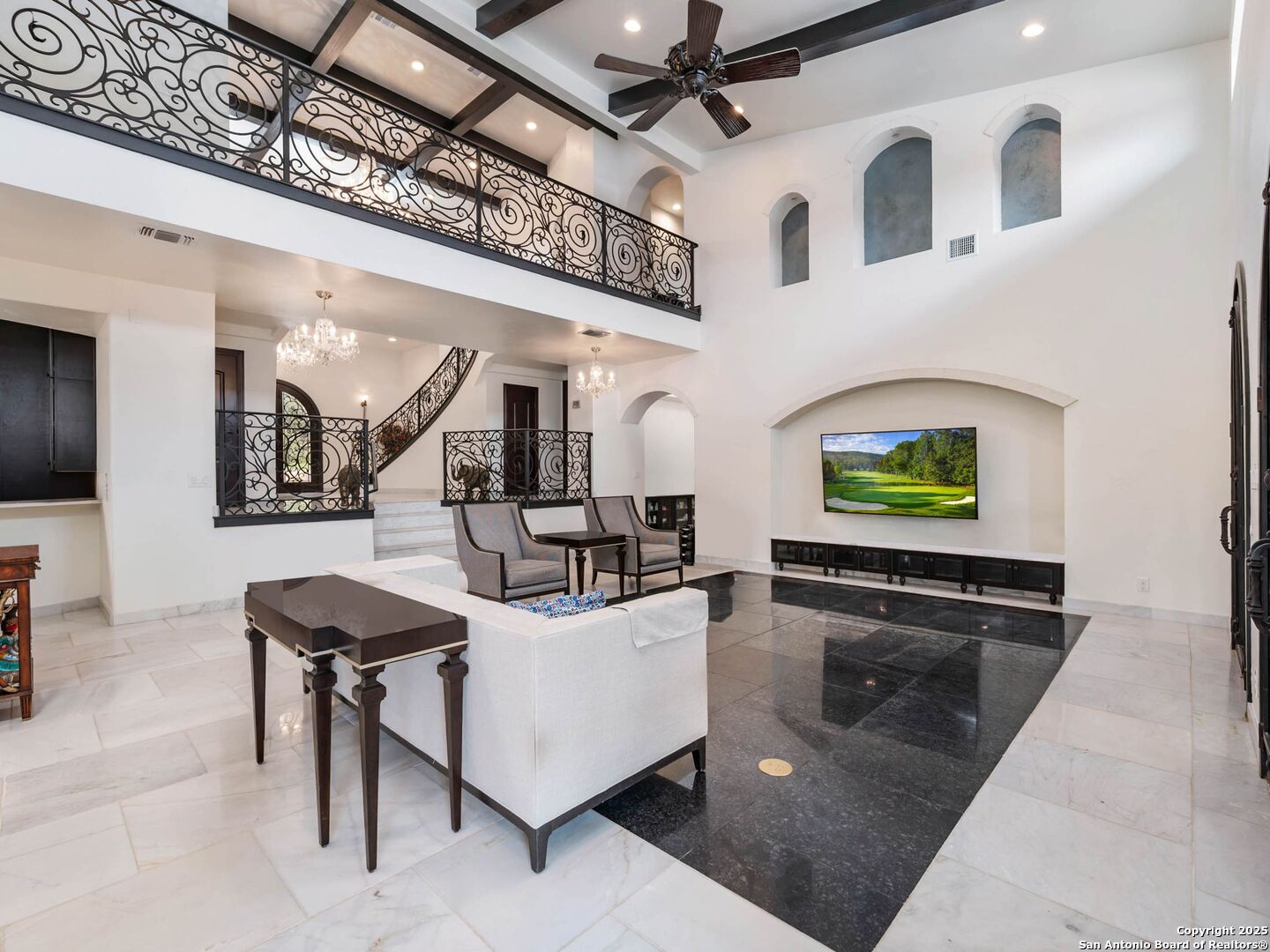 1402 Grey Flint Cove