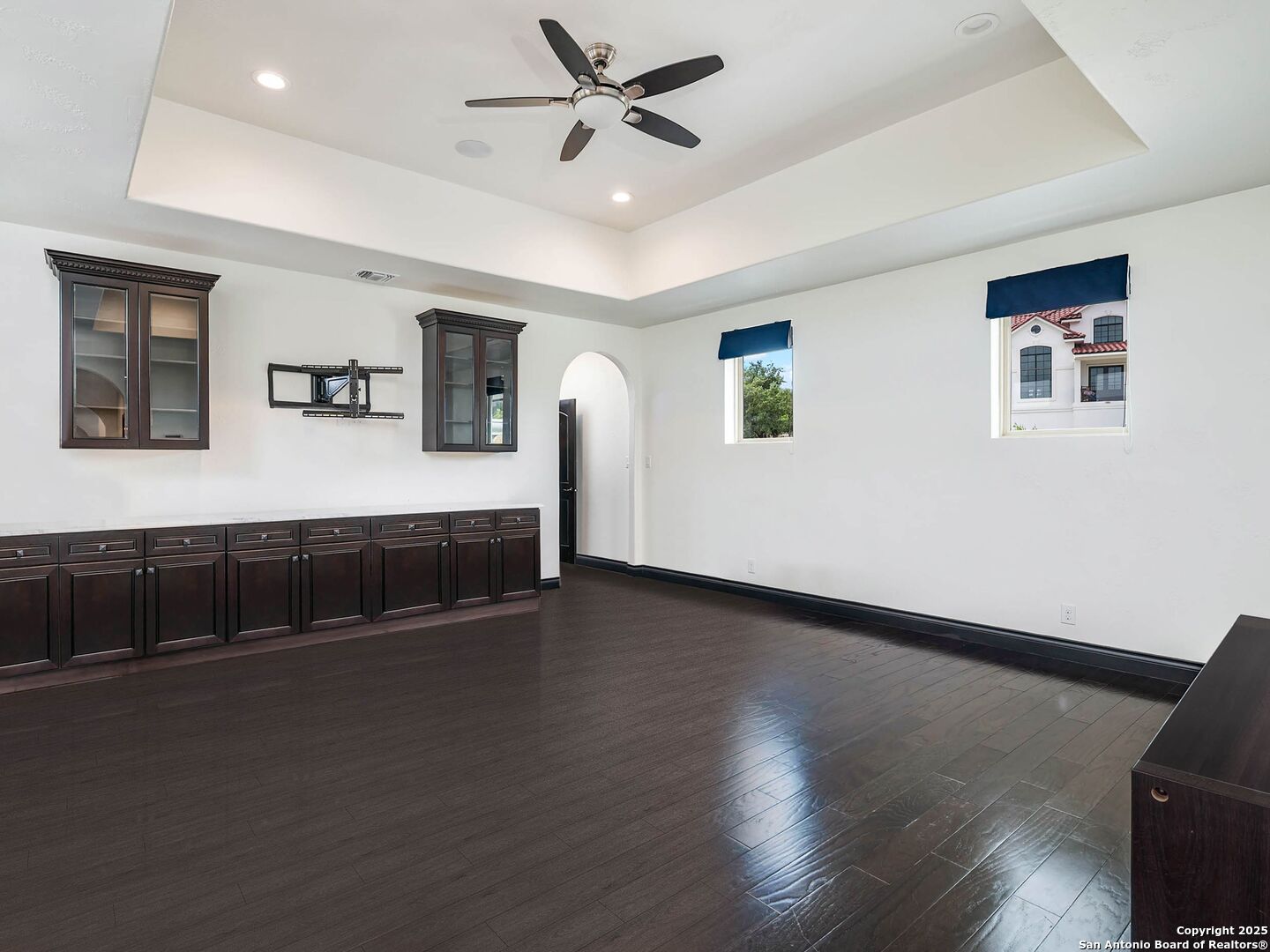 1402 Grey Flint Cove