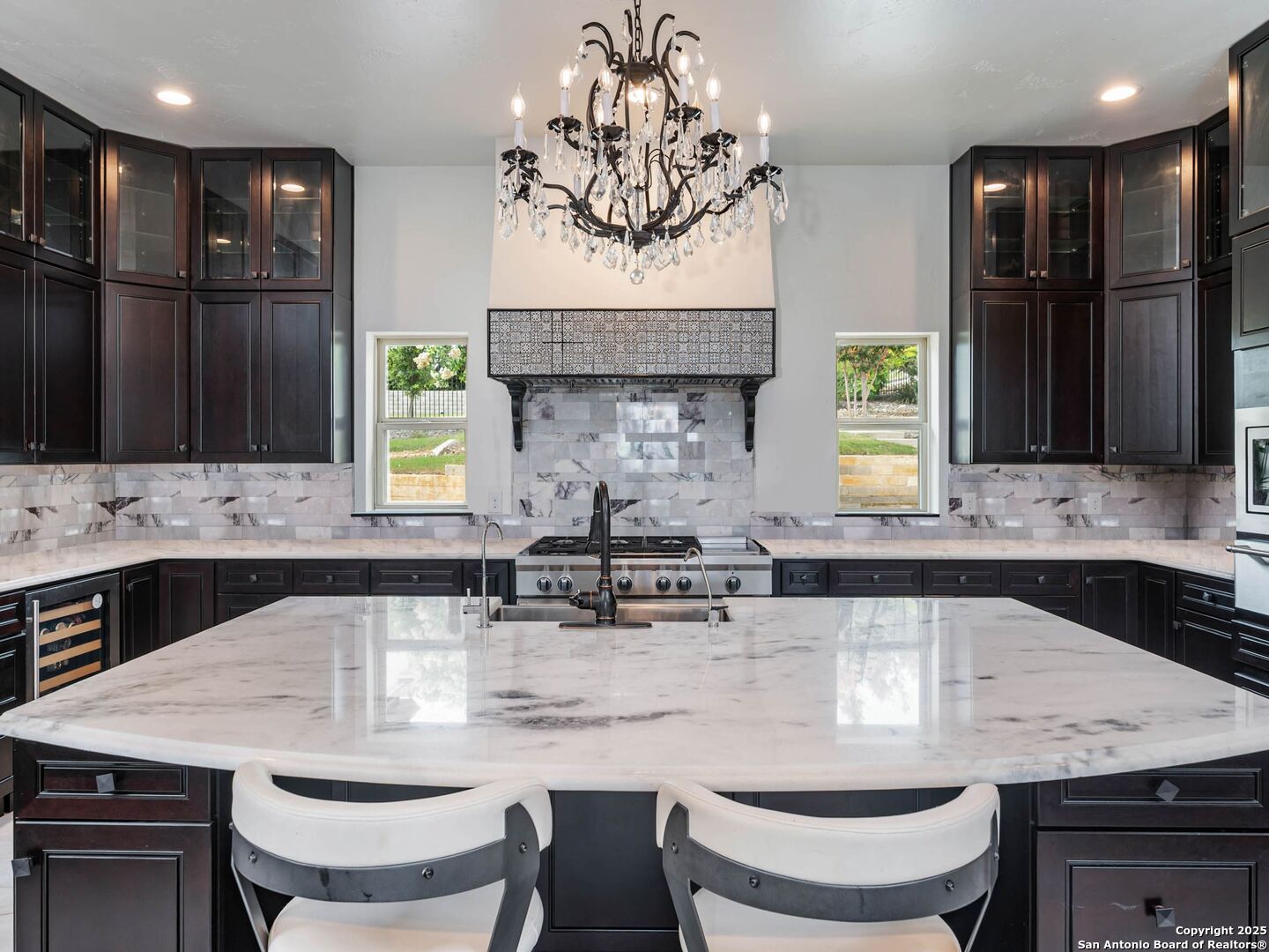 1402 Grey Flint Cove