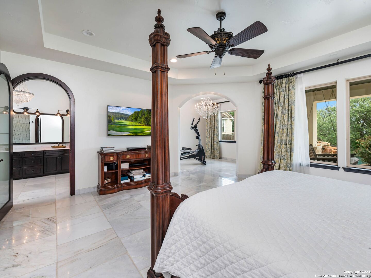 1402 Grey Flint Cove