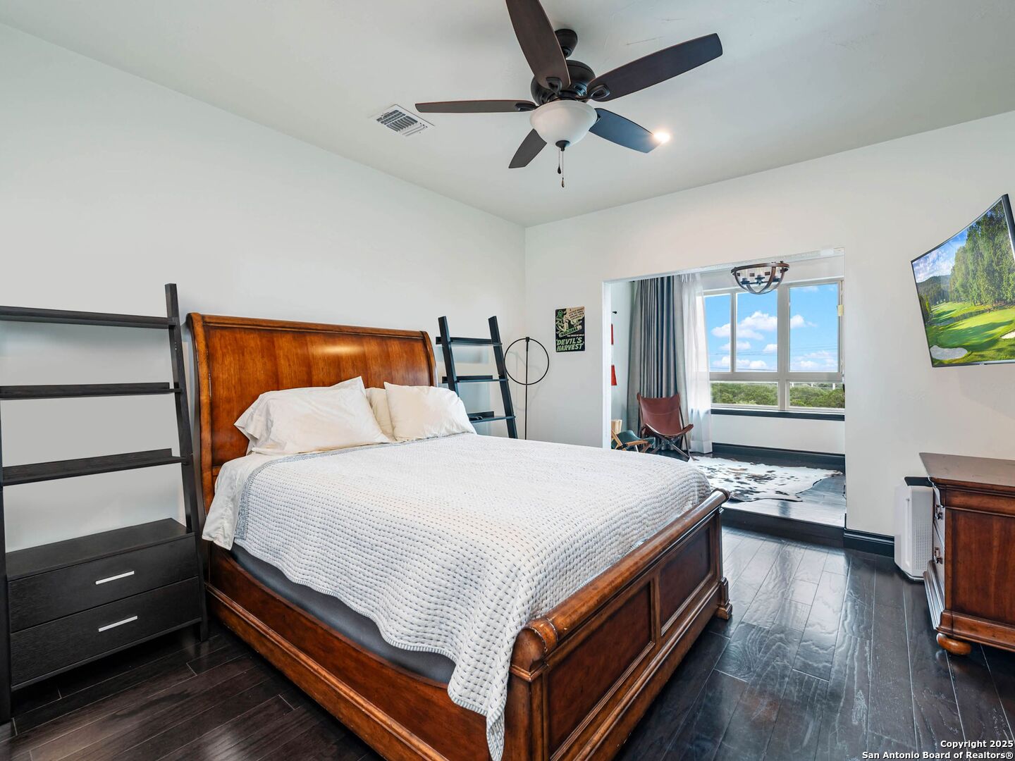 1402 Grey Flint Cove