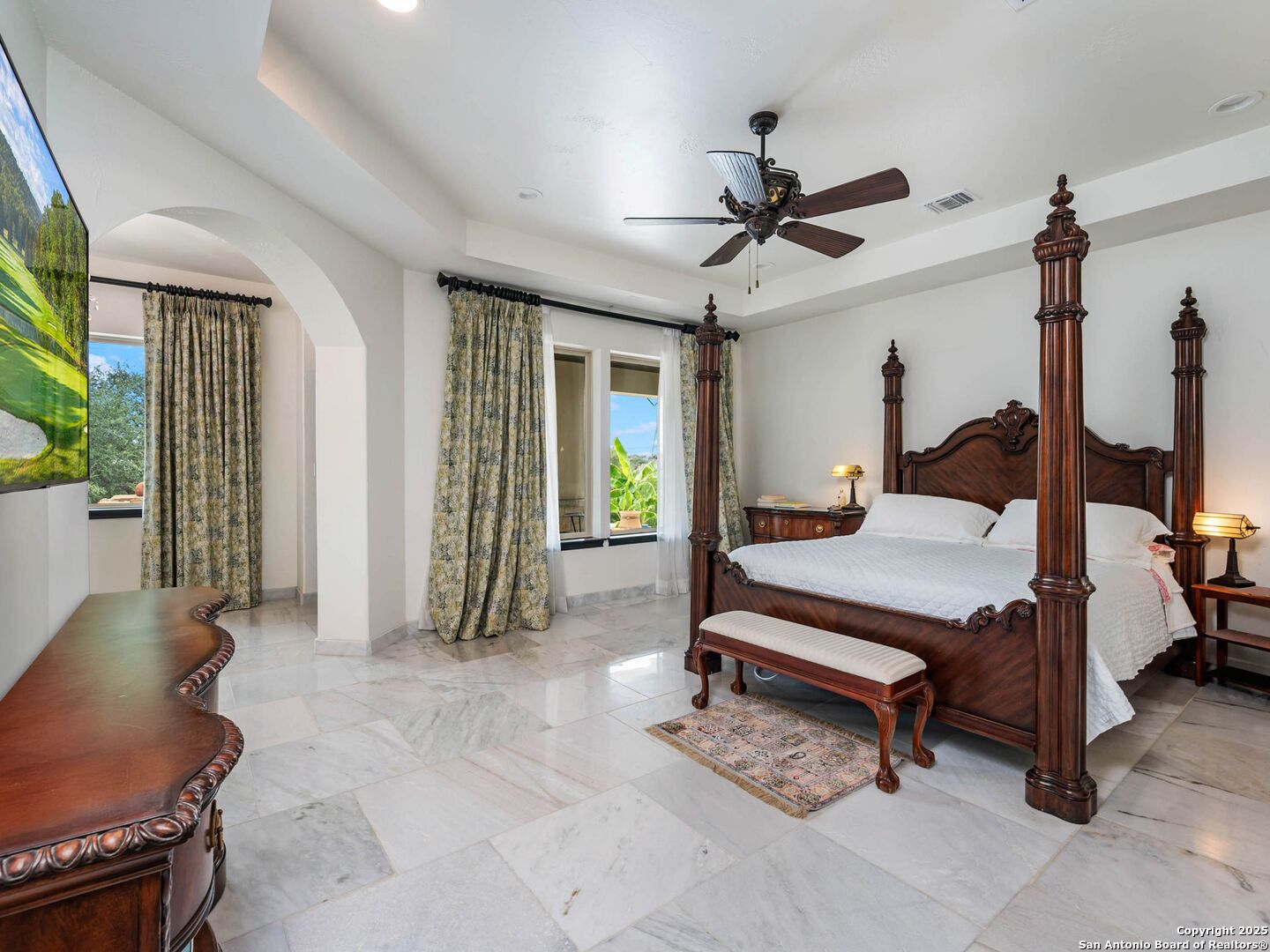 1402 Grey Flint Cove