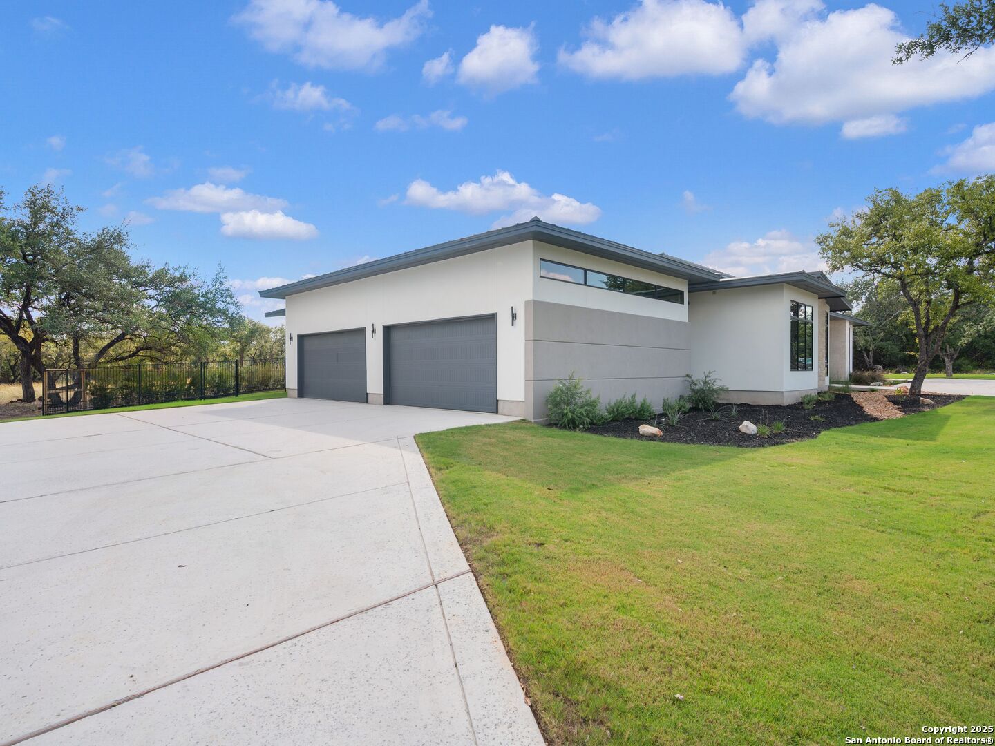 20 Wellesley Loop
