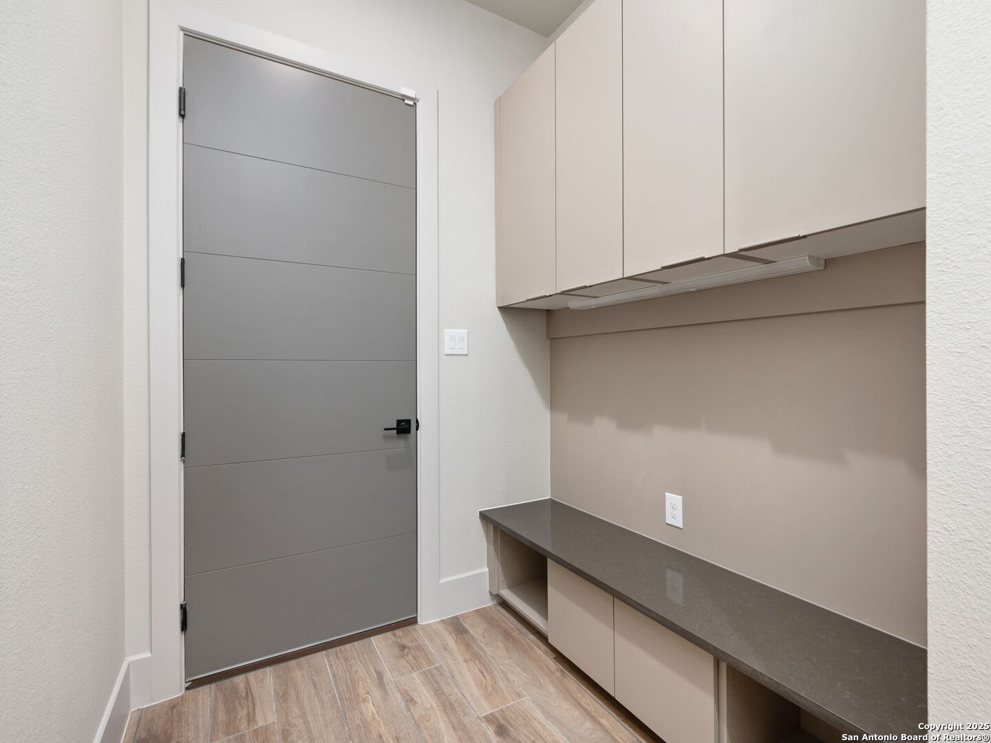 20 Wellesley Loop