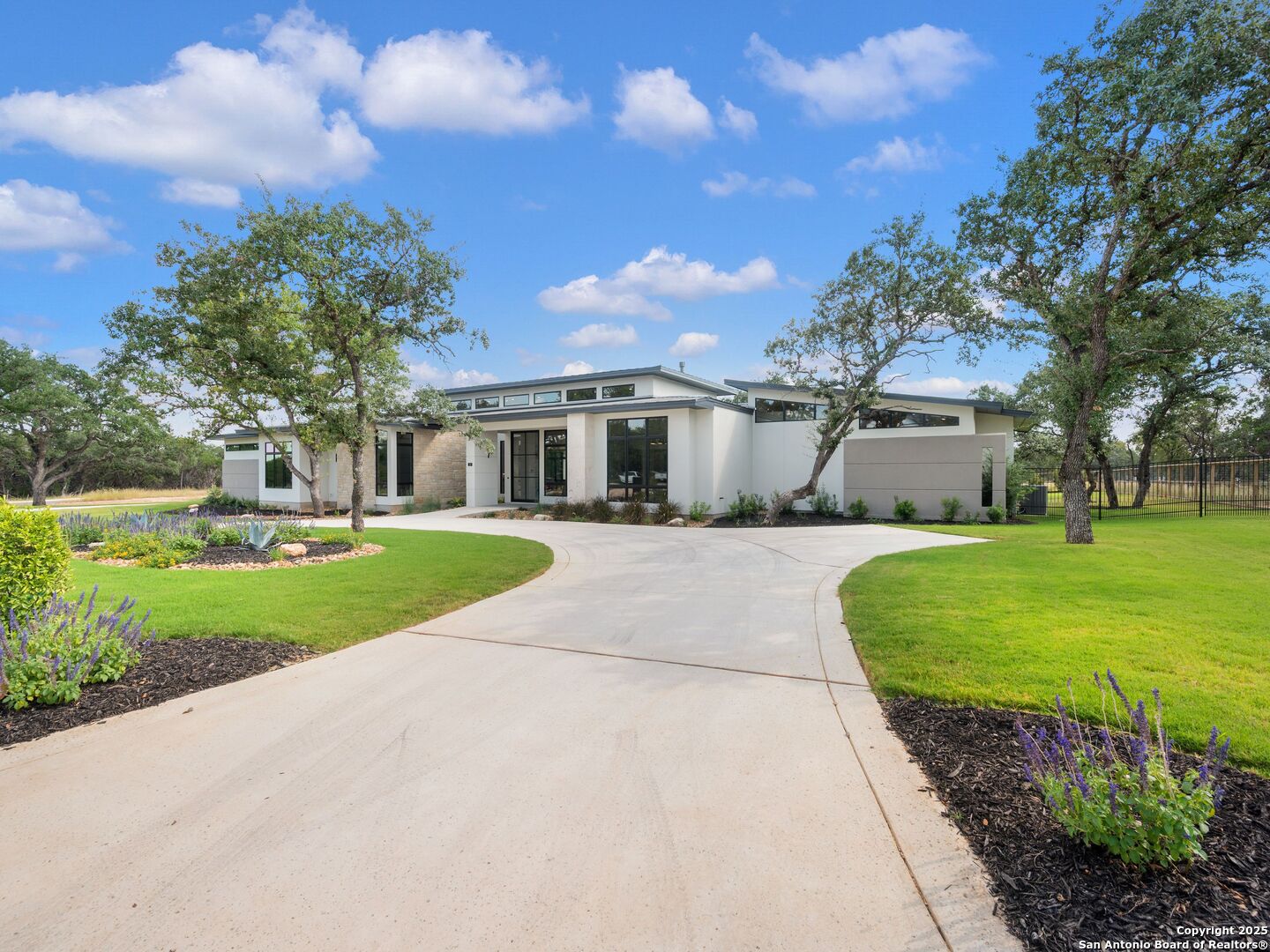 20 Wellesley Loop