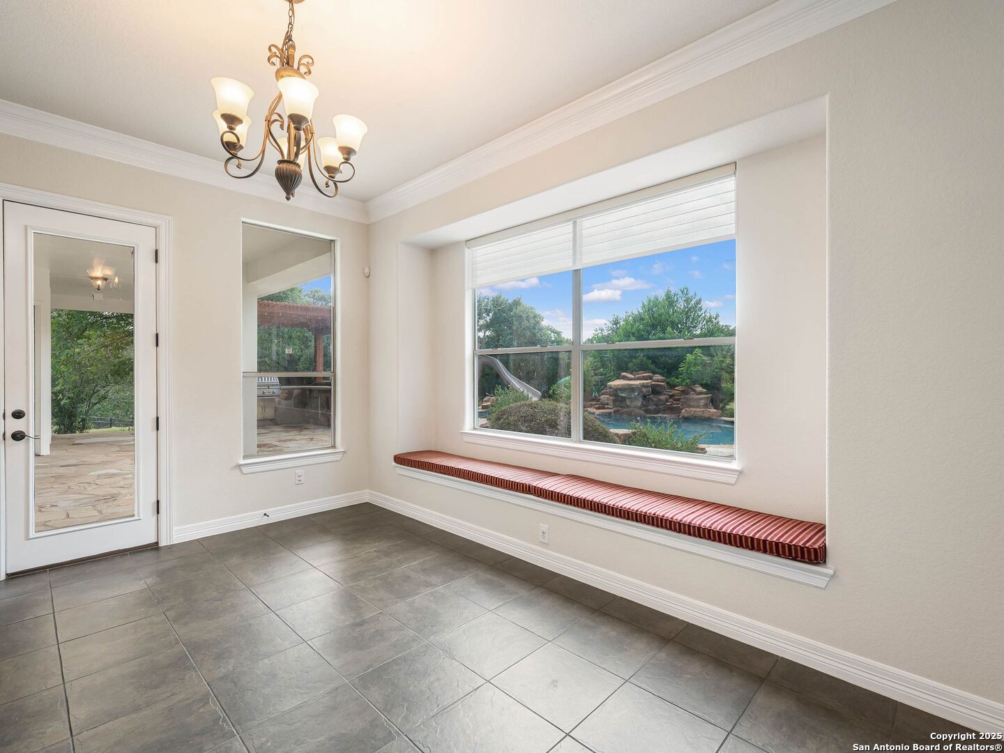 10526 Campo Viejo