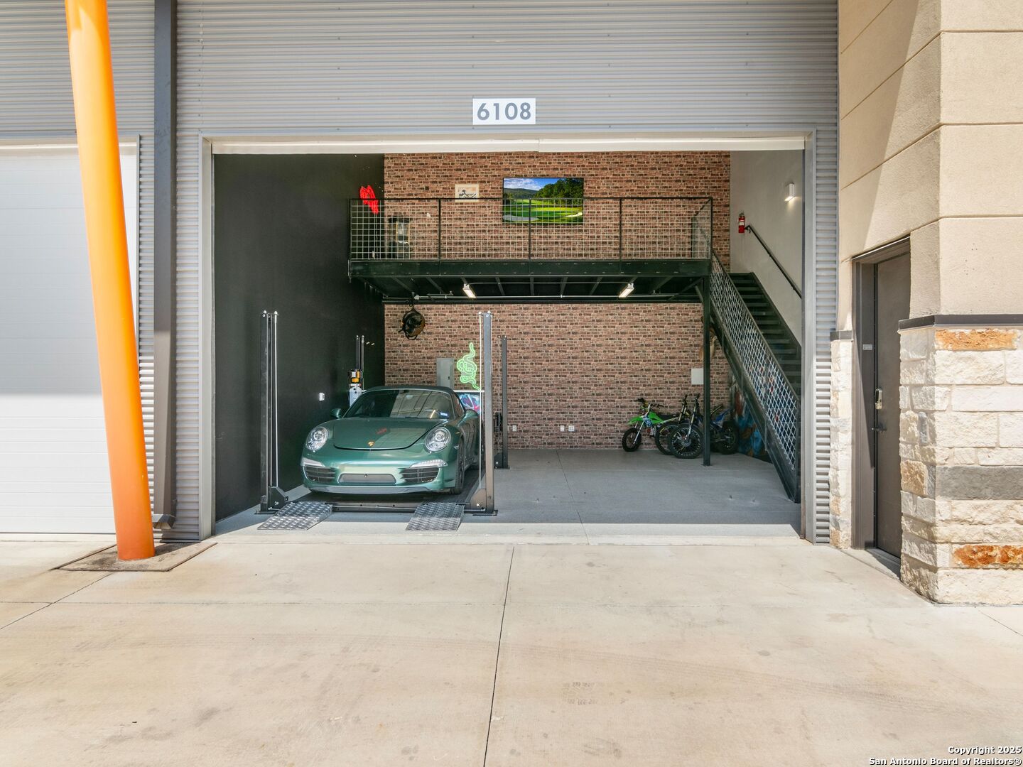 7231 Stonewall # 6108