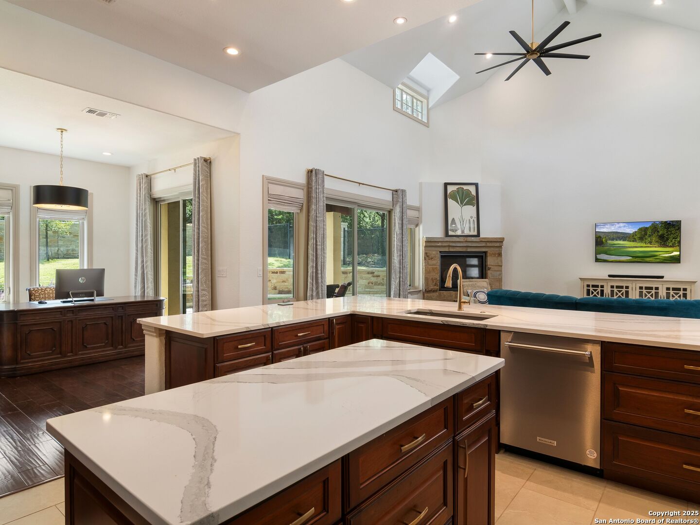 110 Manorbrook