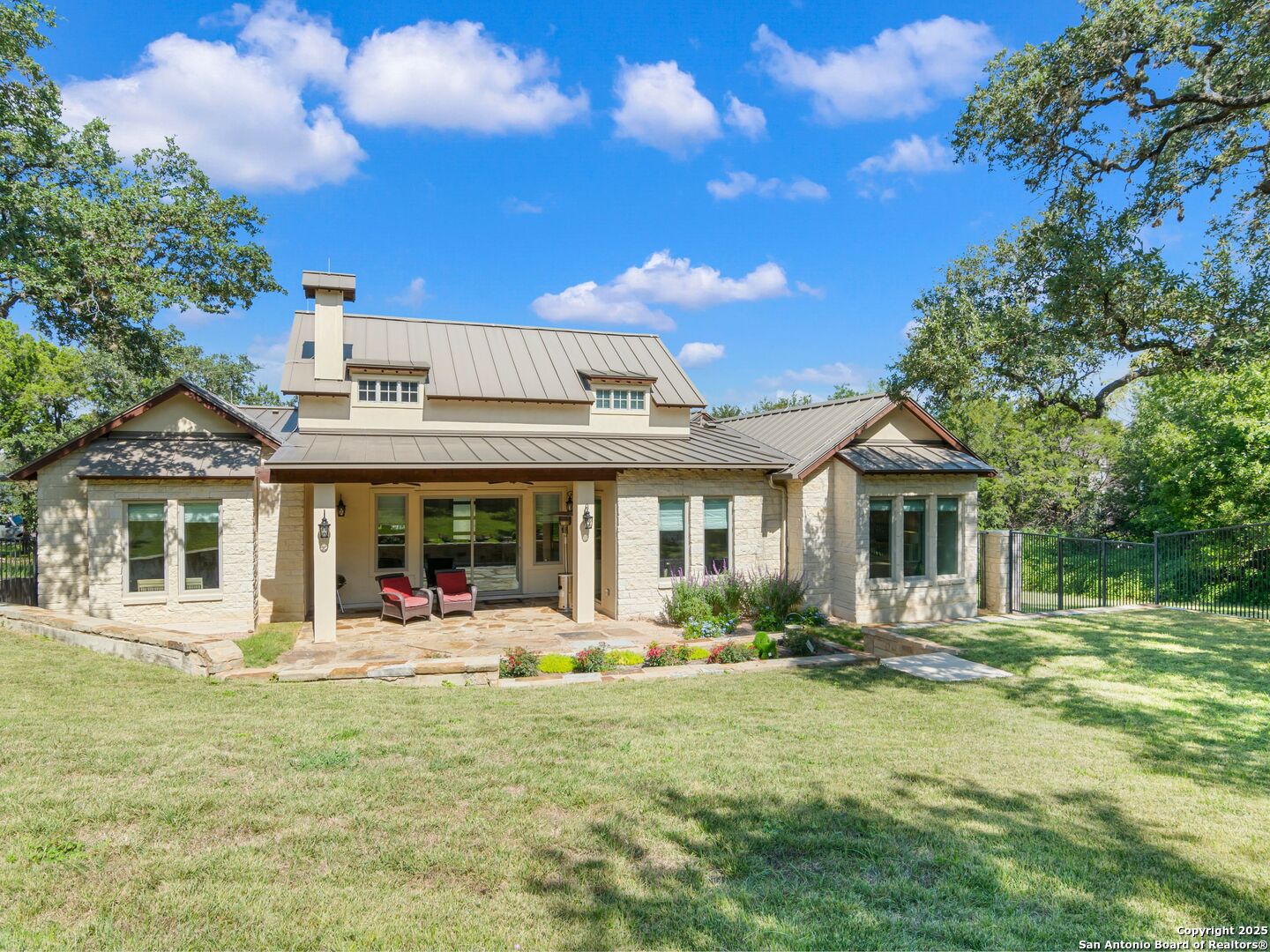 110 Manorbrook