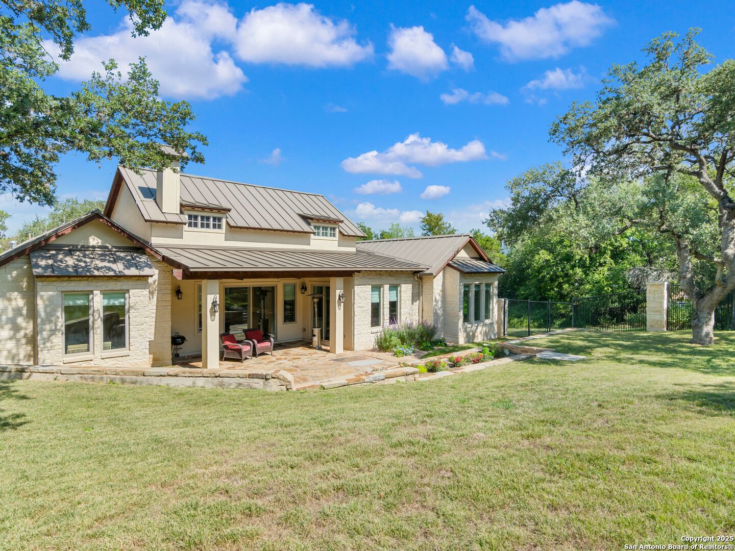 110 Manorbrook