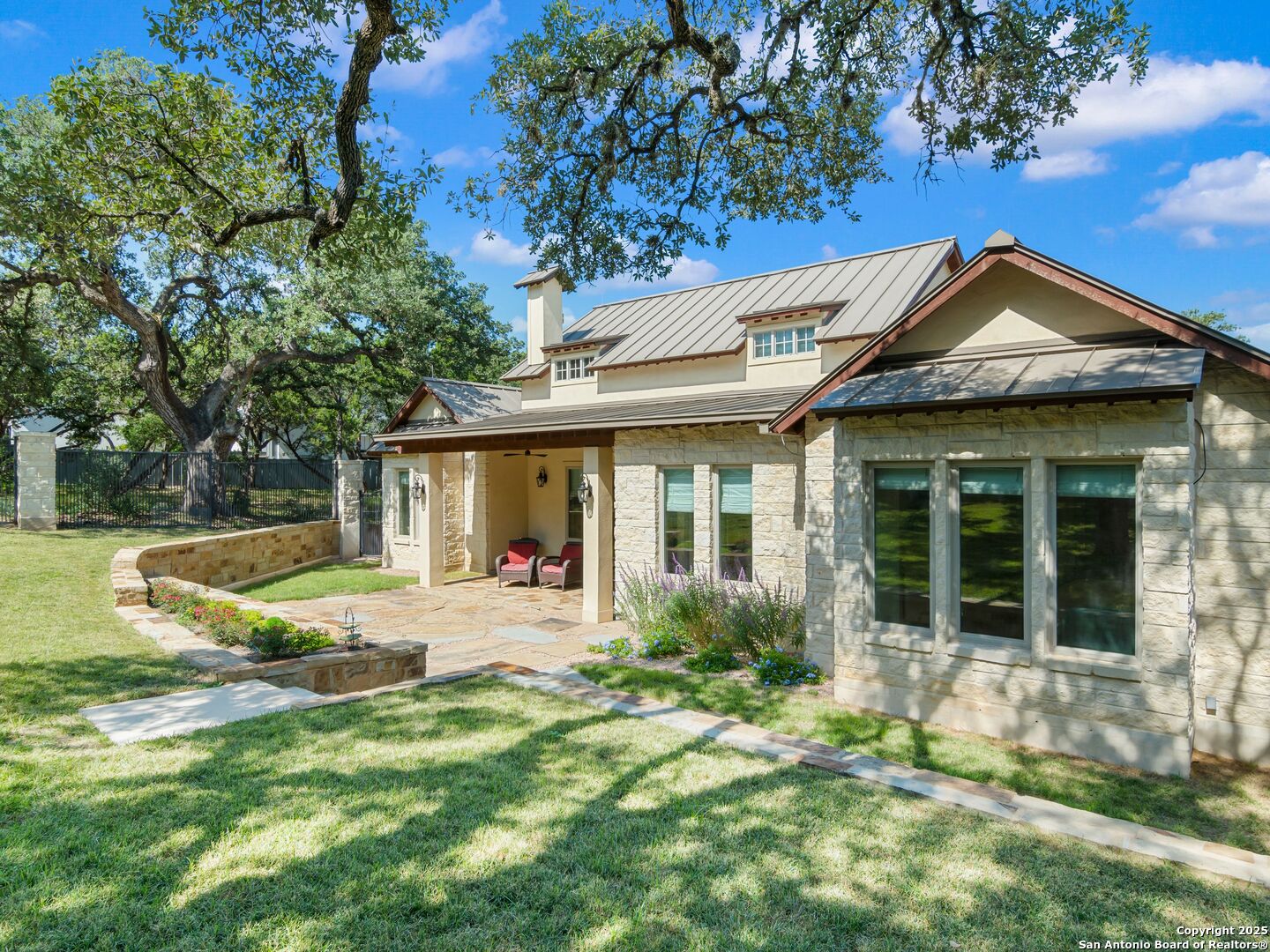 110 Manorbrook
