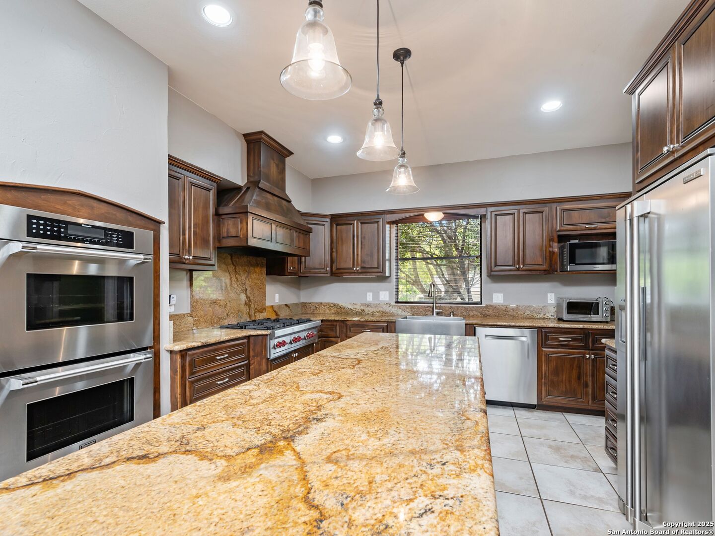 332 Towne Vue