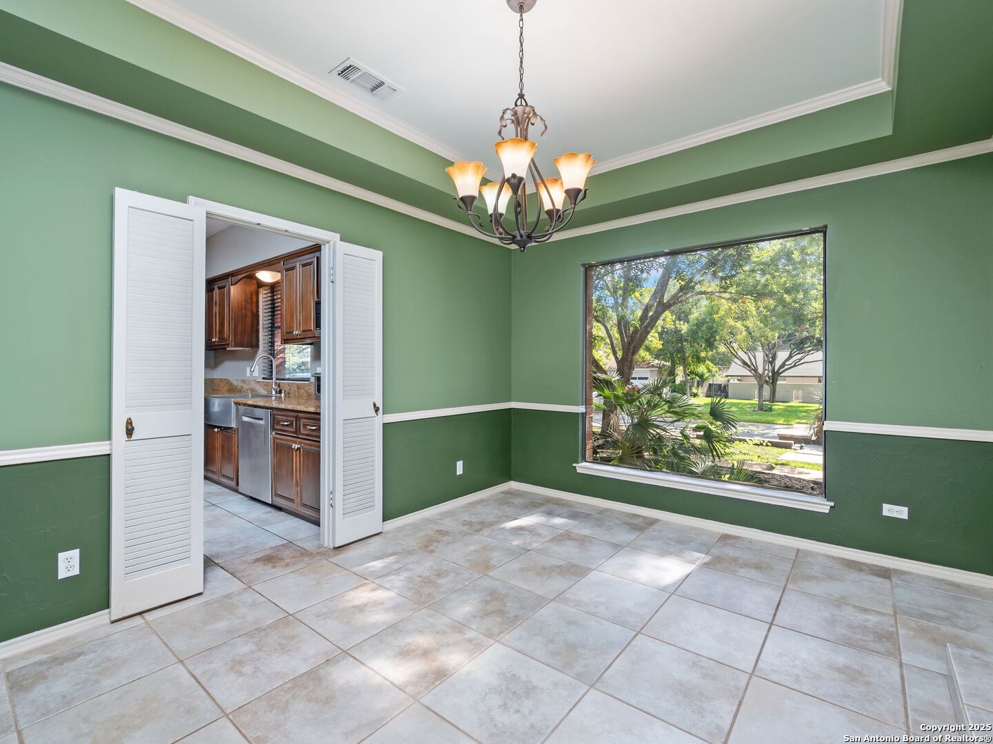 332 Towne Vue