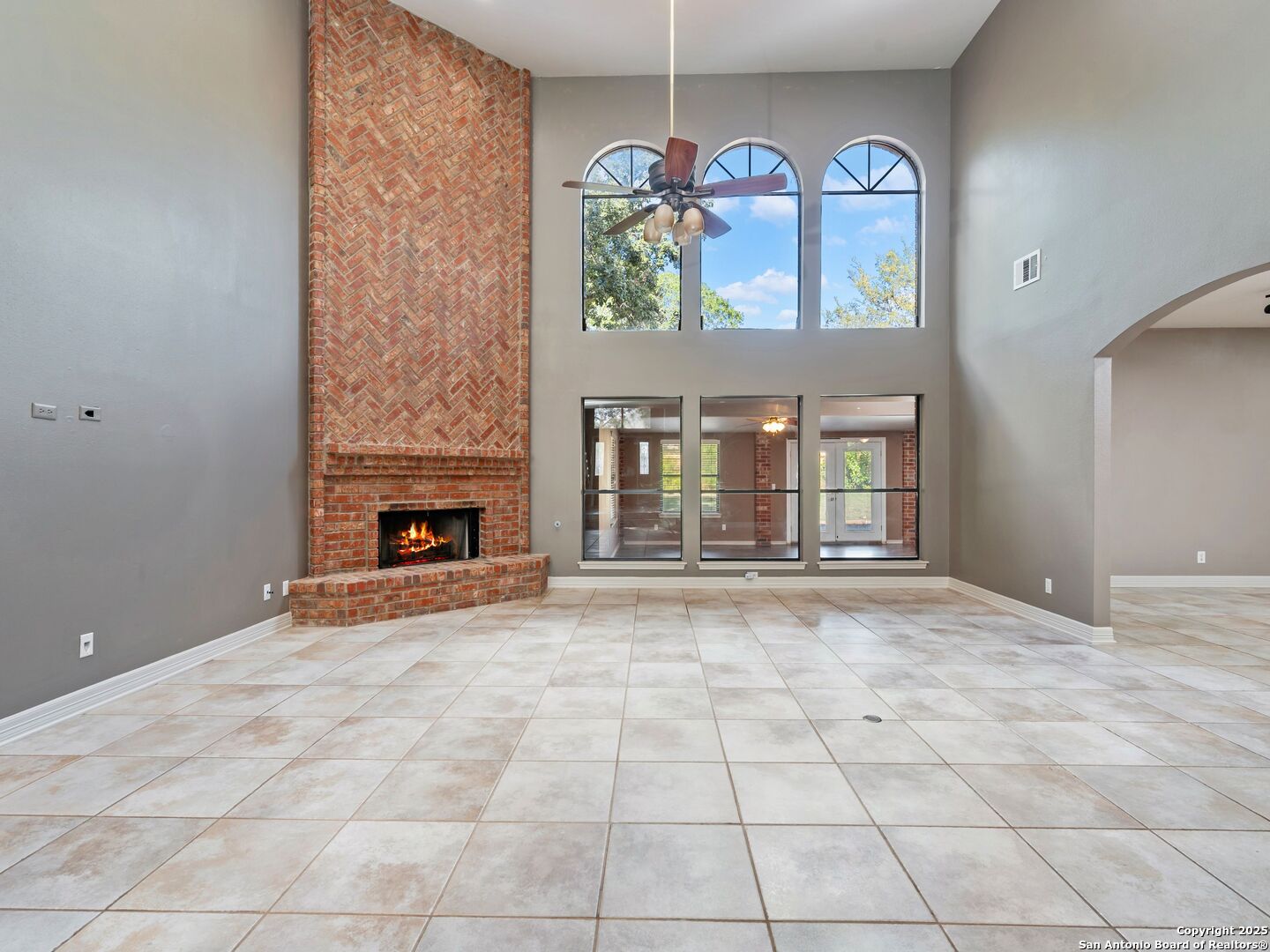 332 Towne Vue