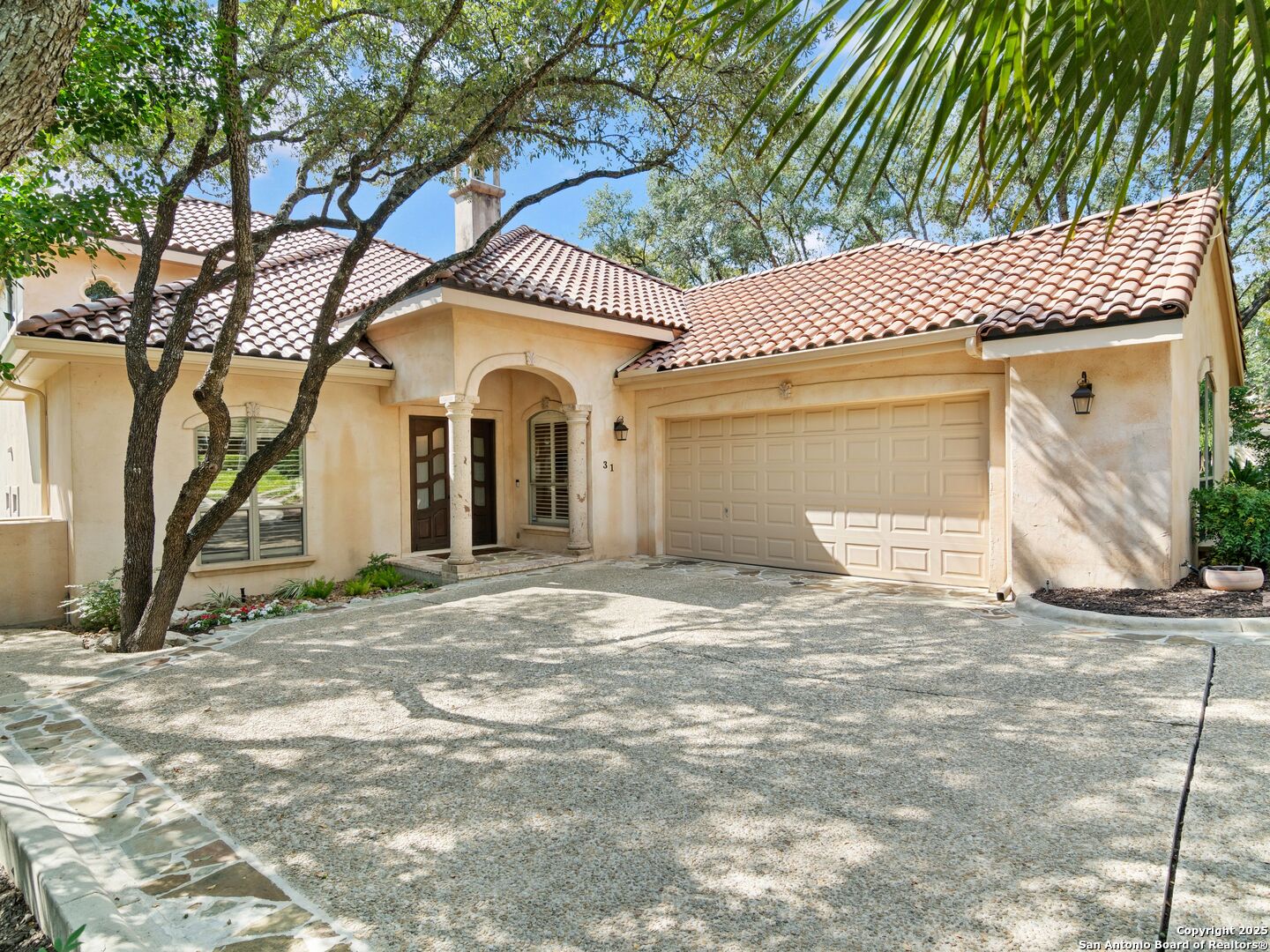 31 Stratton