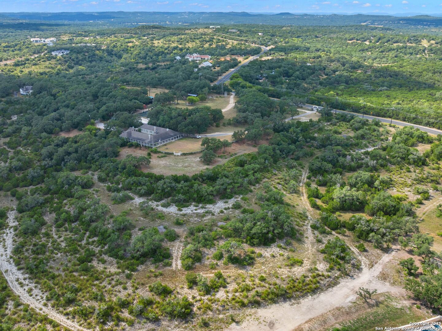 27016 Toutant Beauregard