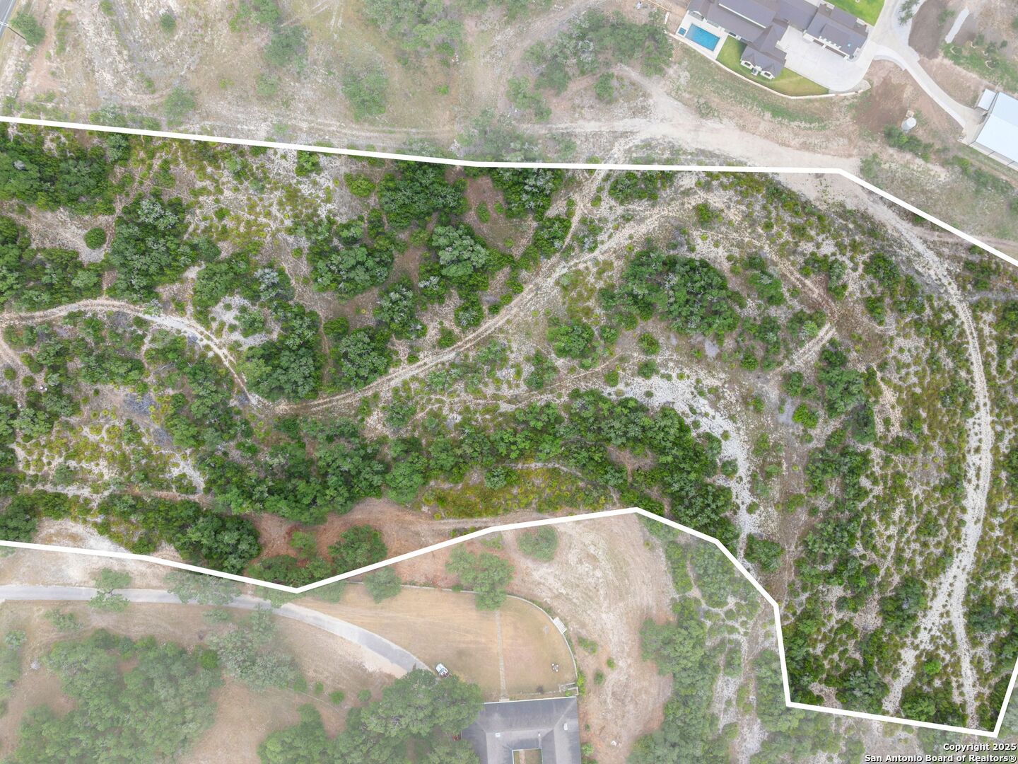 27016 Toutant Beauregard