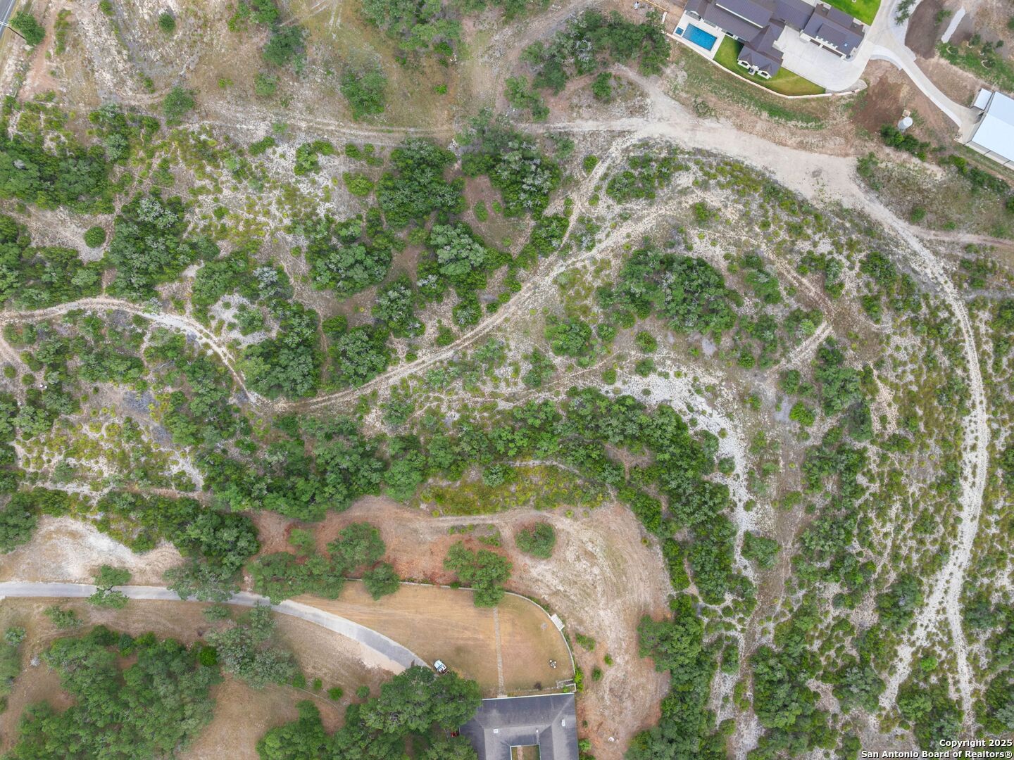 27016 Toutant Beauregard