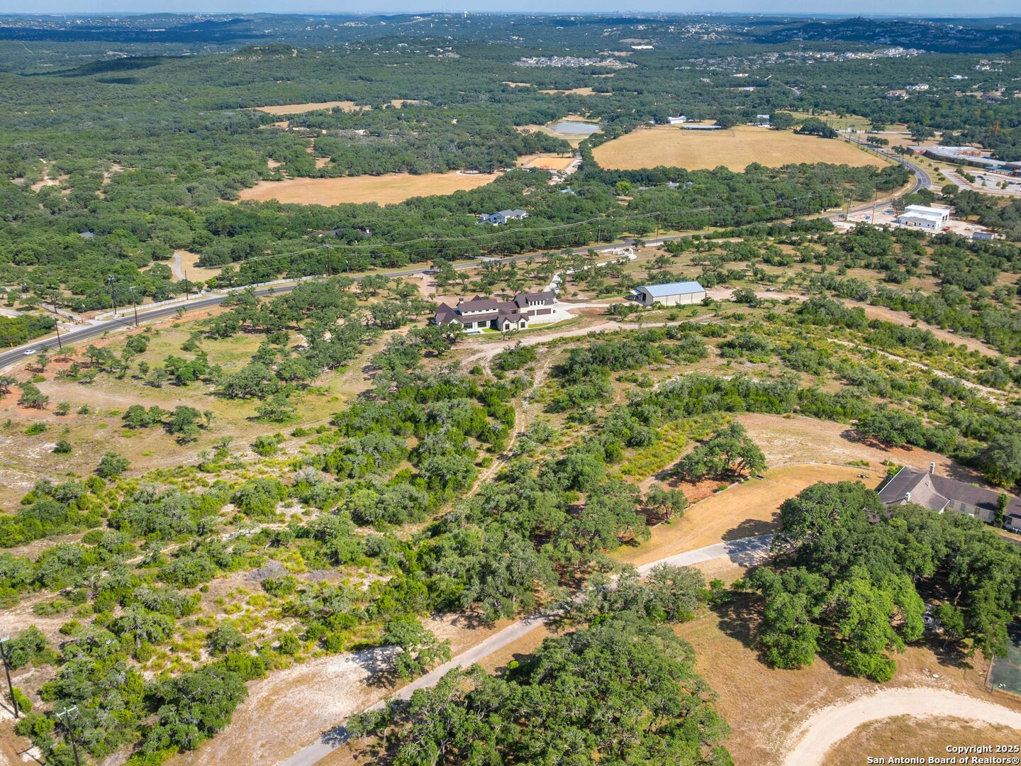 27016 Toutant Beauregard