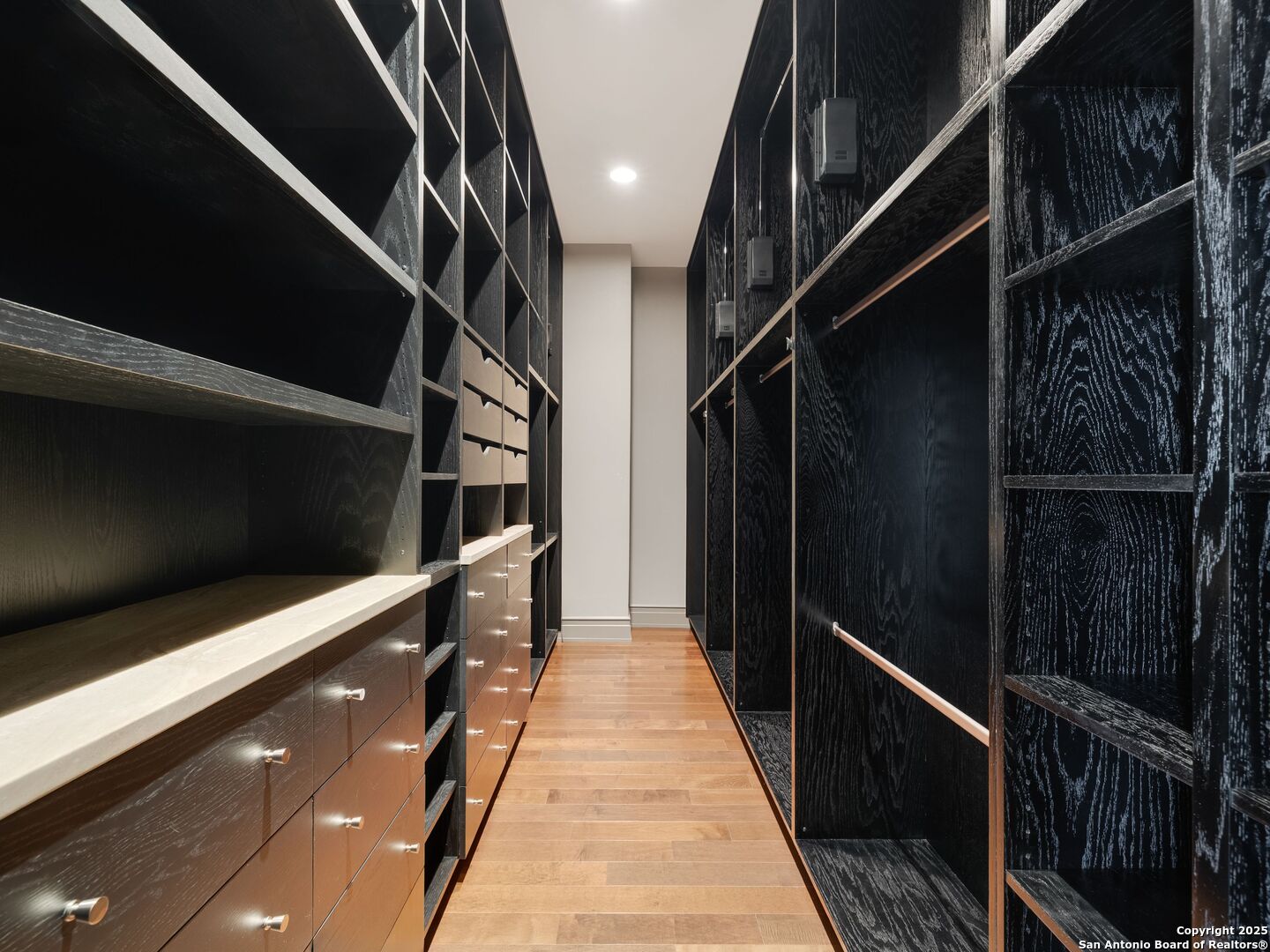 4242 Broadway APT 2002