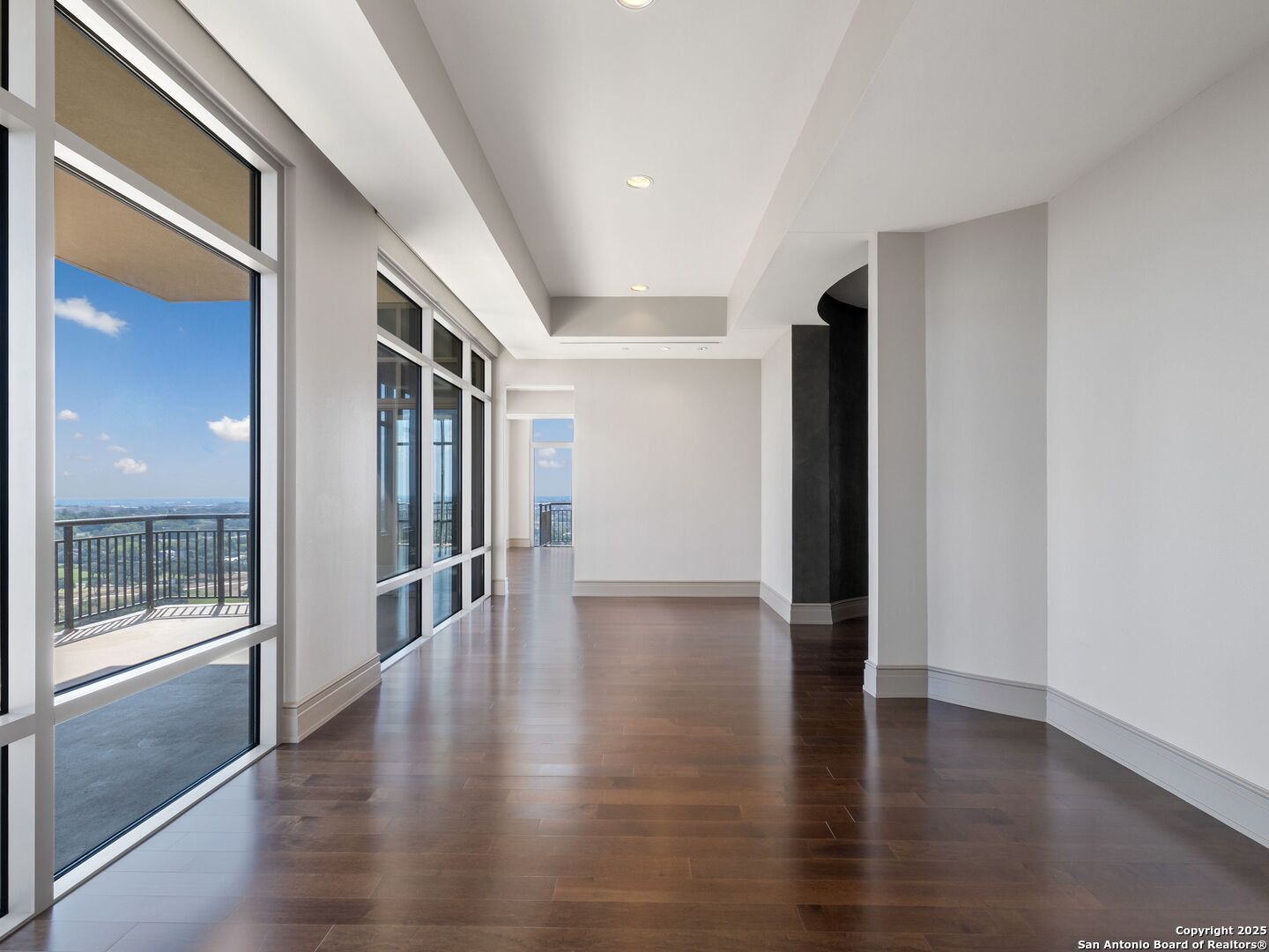 4242 Broadway APT 2002