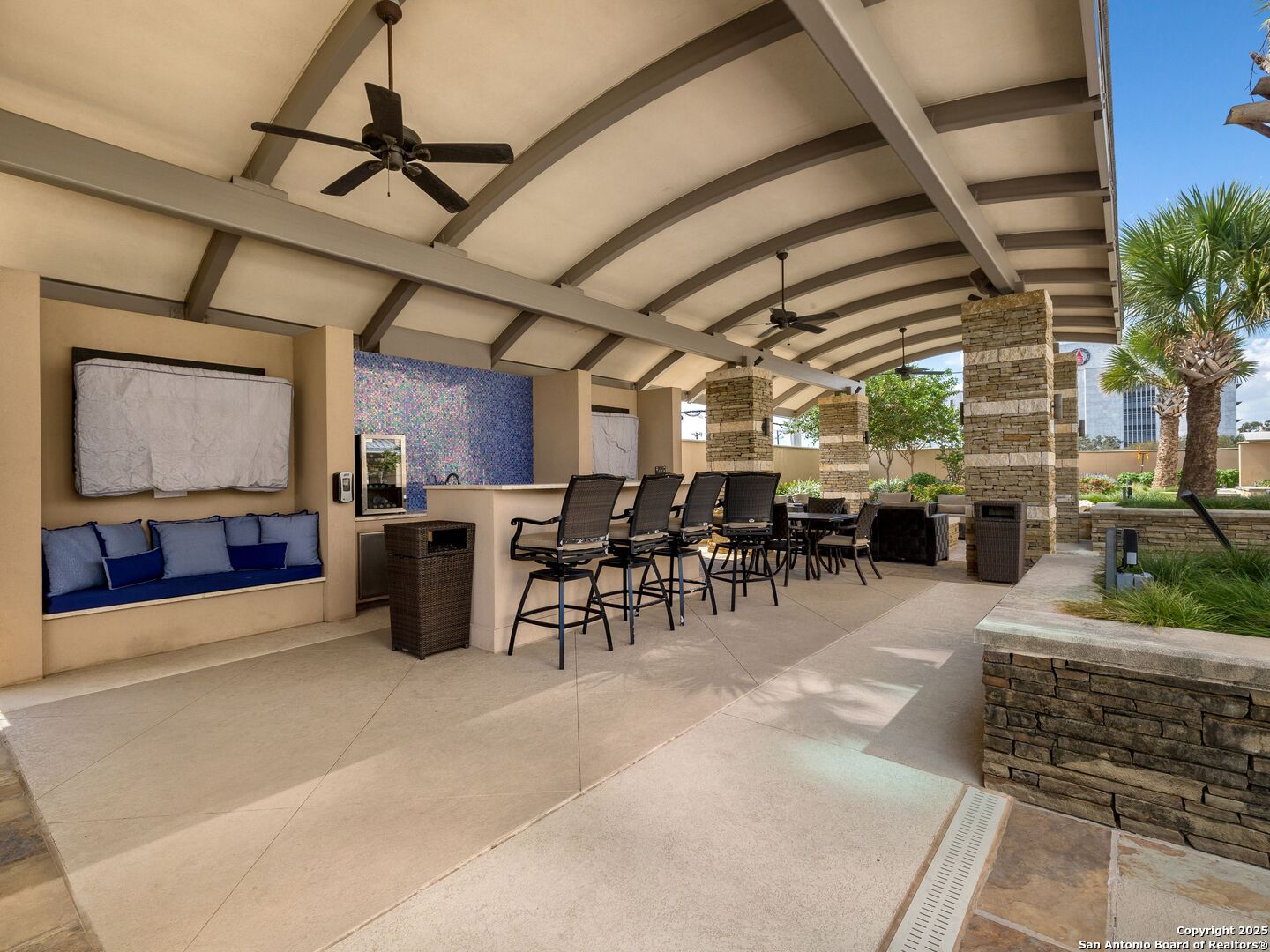 4242 Broadway APT 2002