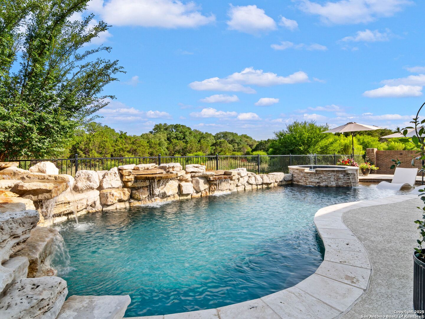 7054 Cantera Manor