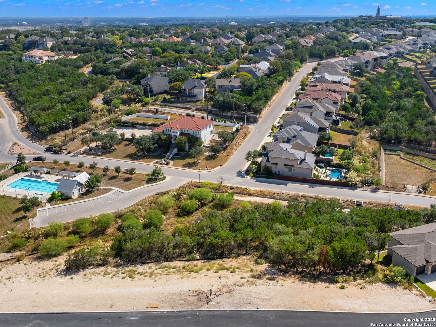 22022 Rustic Hollow