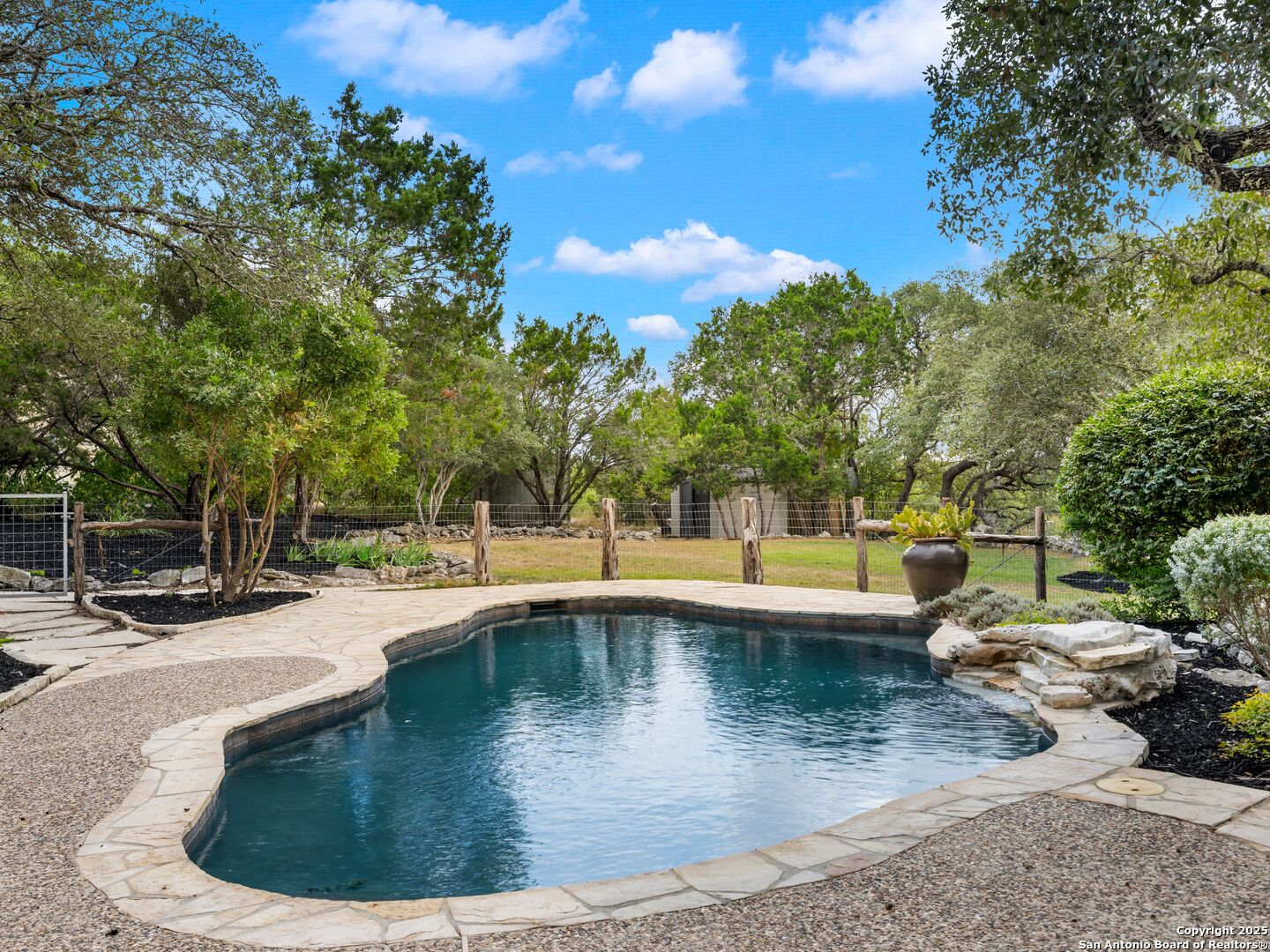 22525 Fossil Ridge