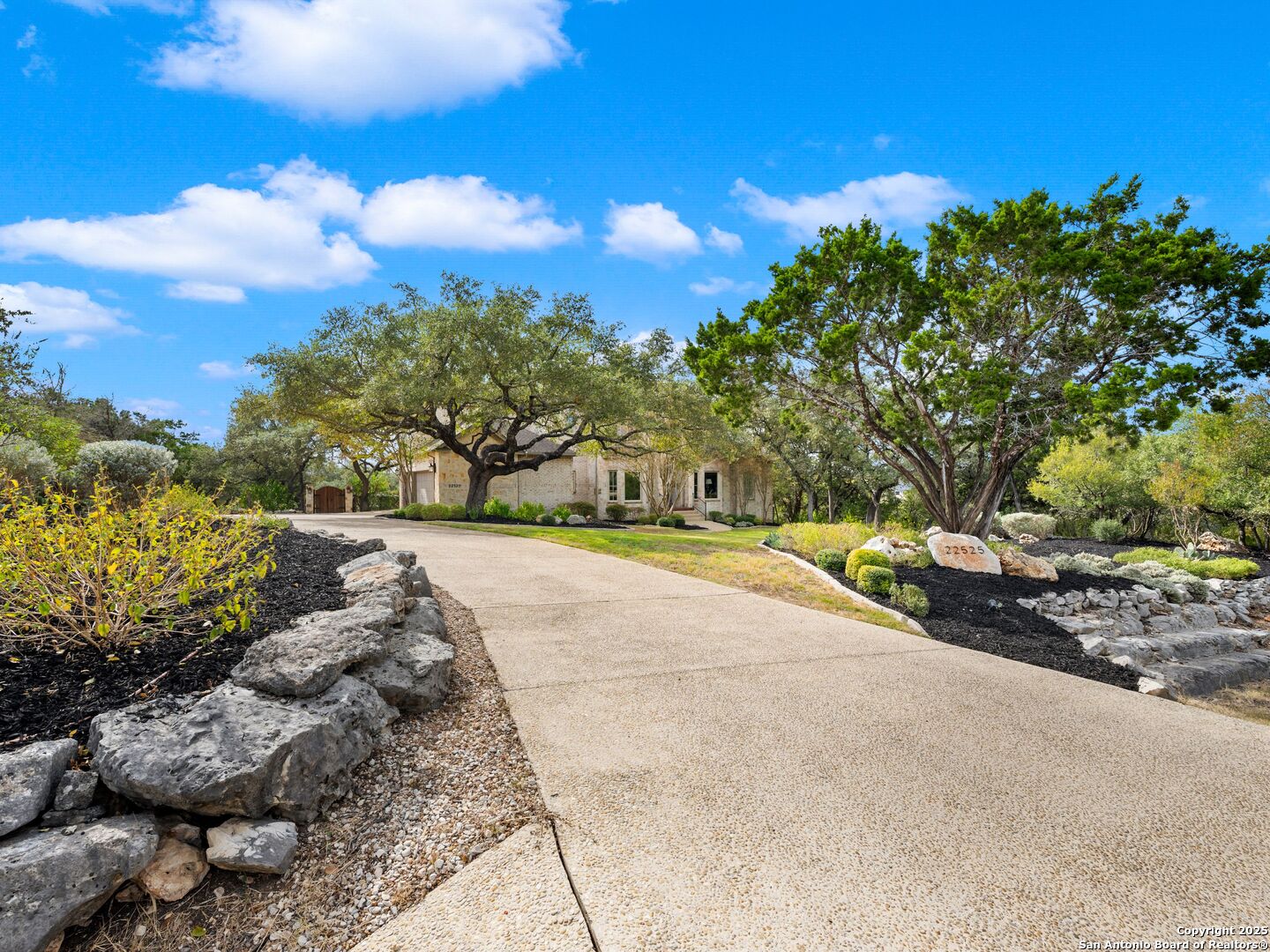 22525 Fossil Ridge