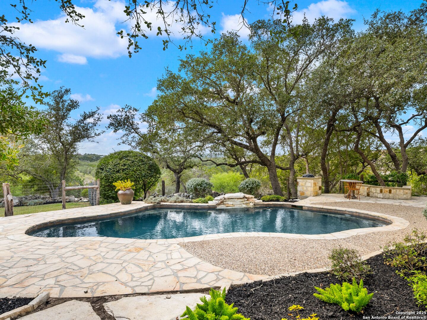 22525 Fossil Ridge