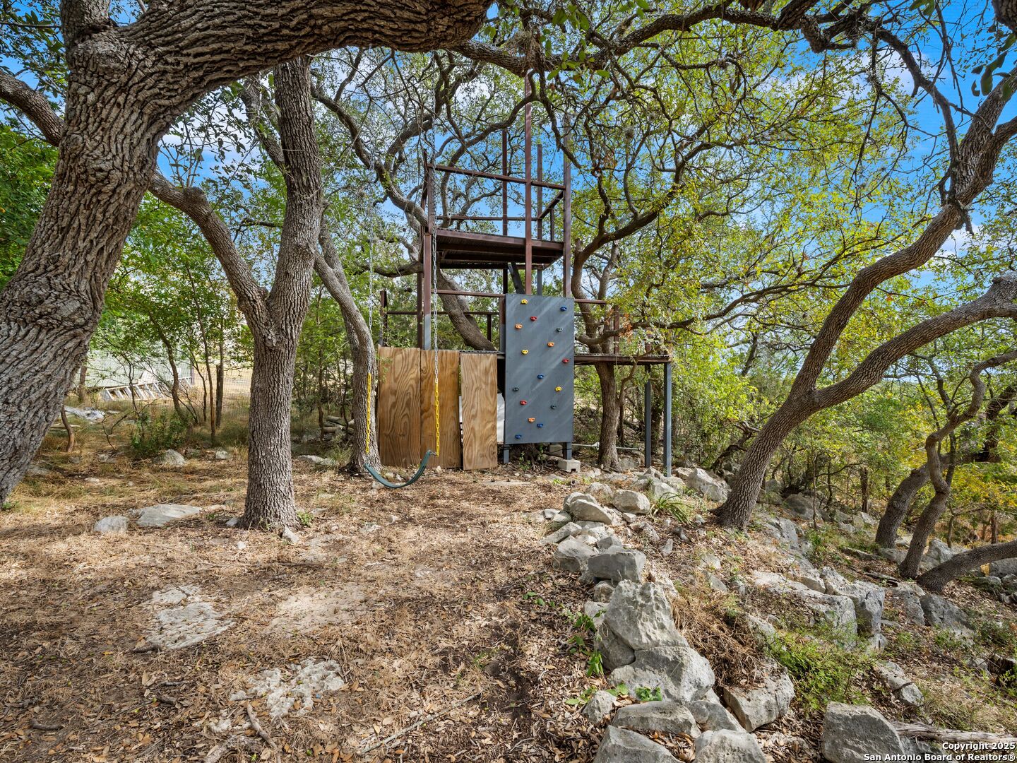 22525 Fossil Ridge