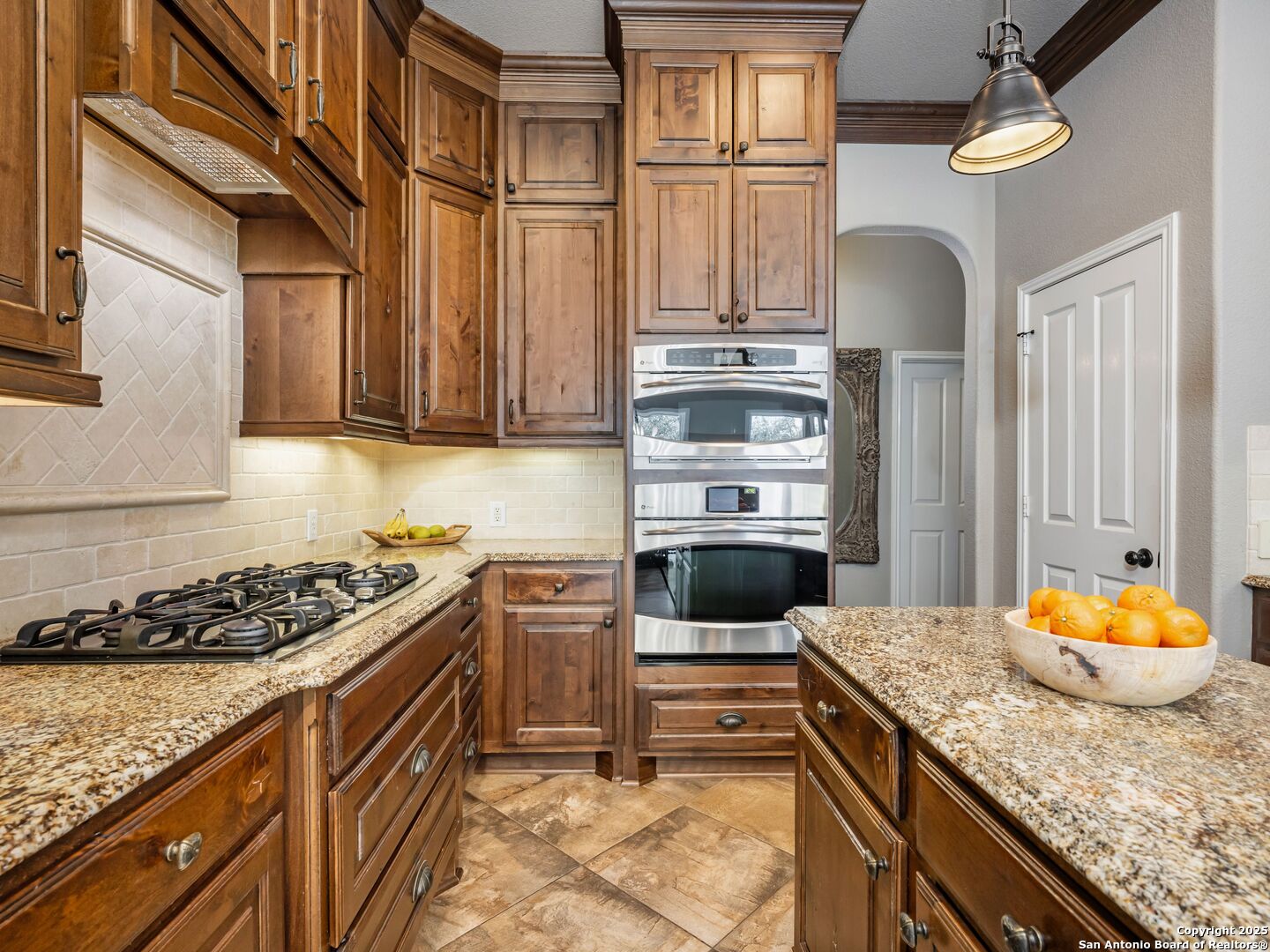 22525 Fossil Ridge