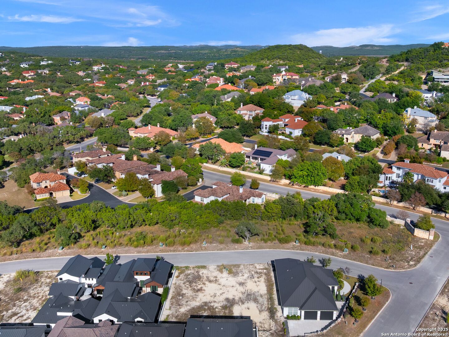 11 DOMINION MEADOWS